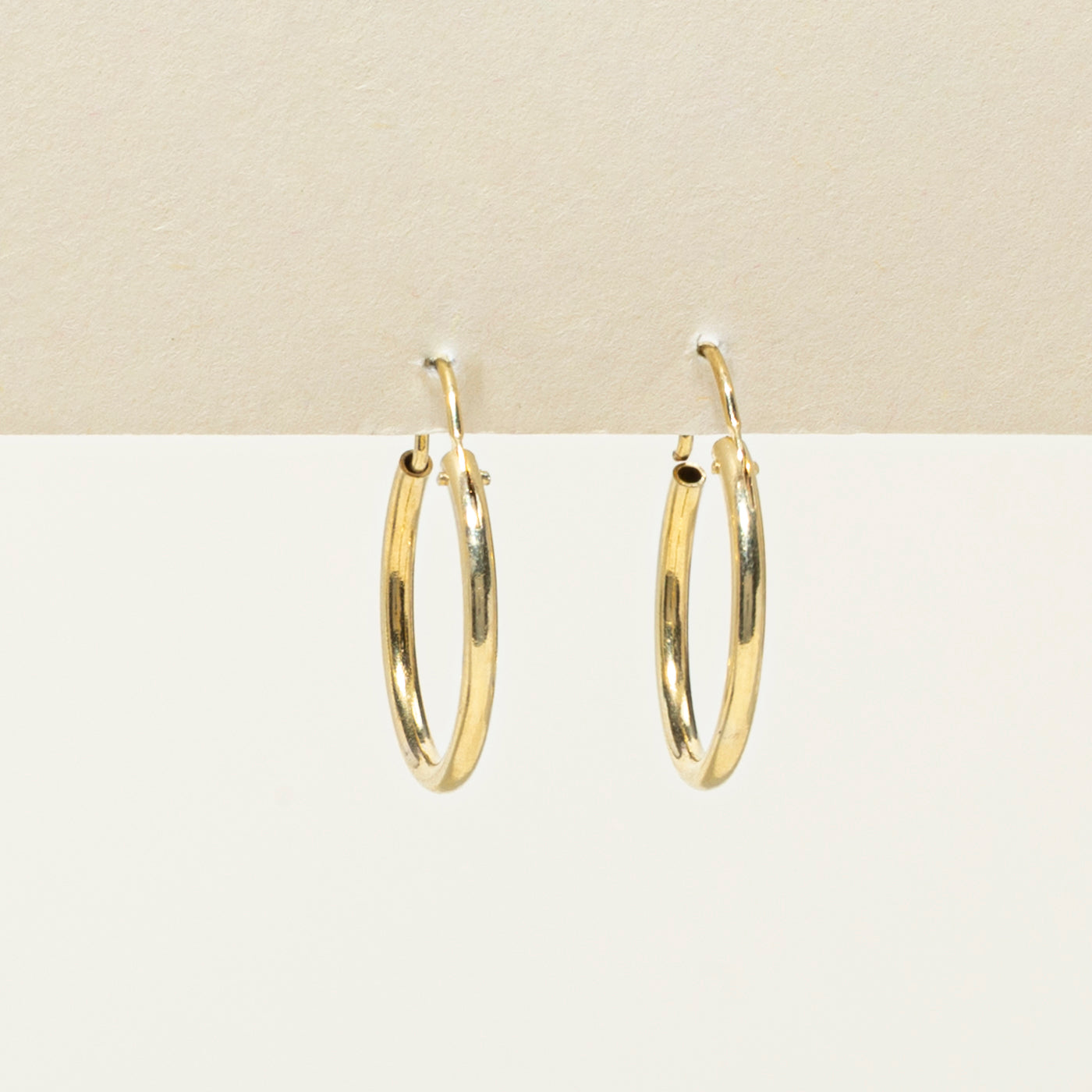14k Yellow Gold Thin Hoop Earrings