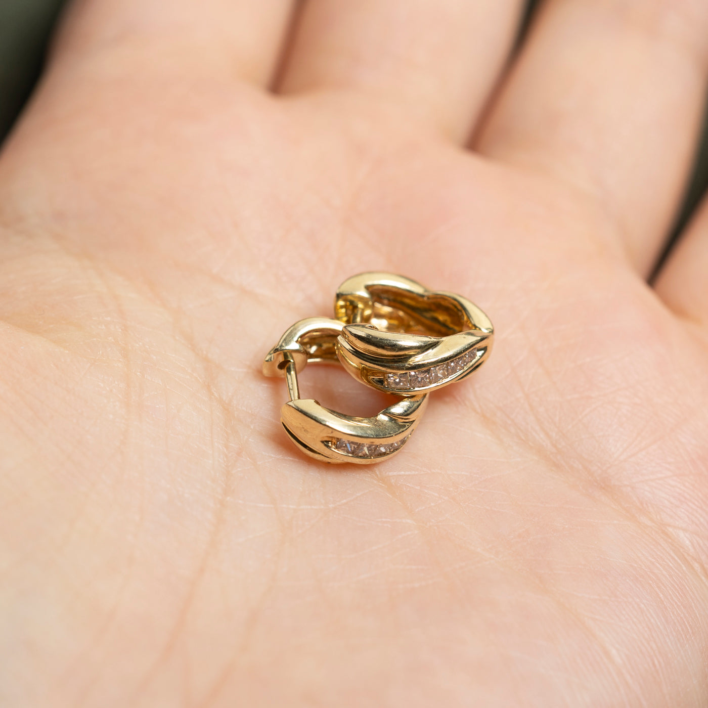 14K Diamond Crossover Huggie Earrings | 0.25ctw