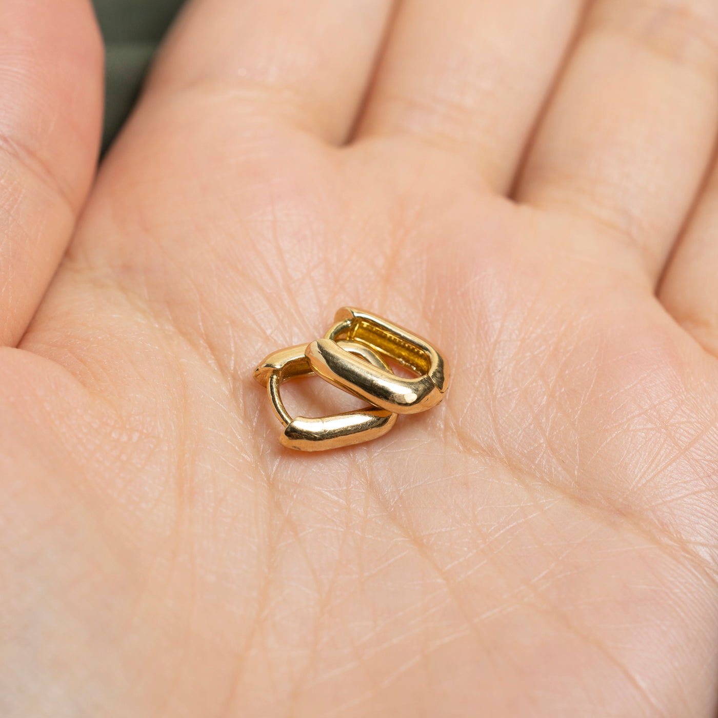 18k Yellow Gold Soft Square Huggie Earrings