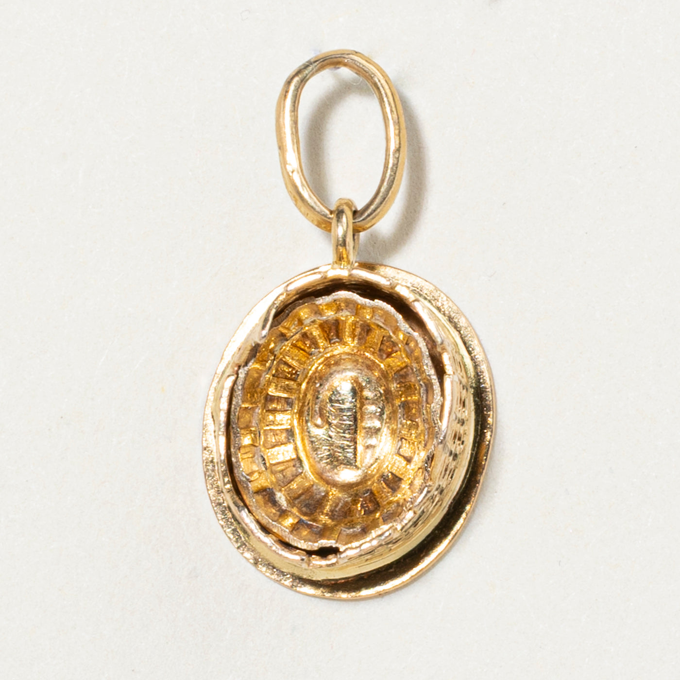 18k Yellow Gold Colosseum Charm