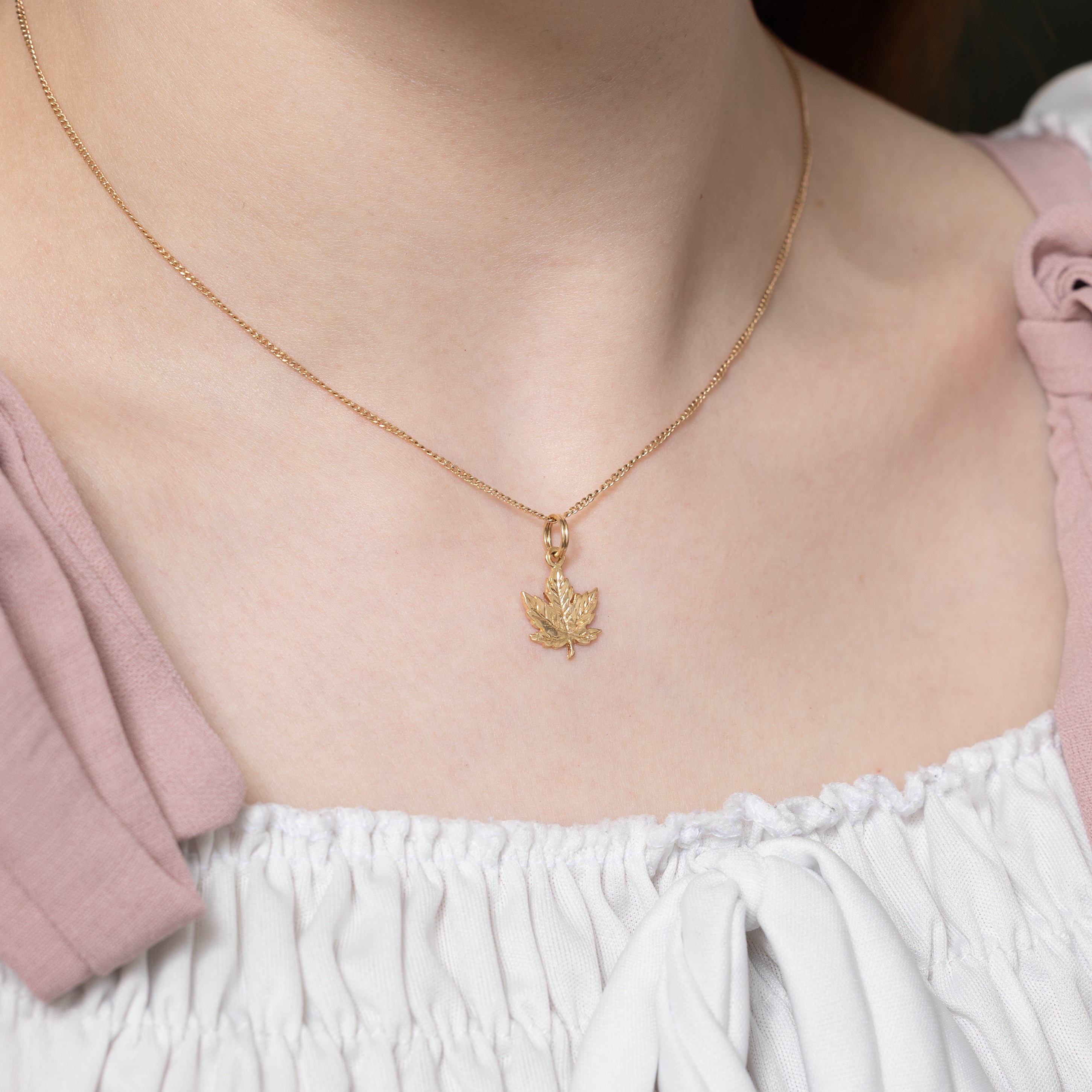 14k Yellow Gold Engraved Maple Leaf Charm