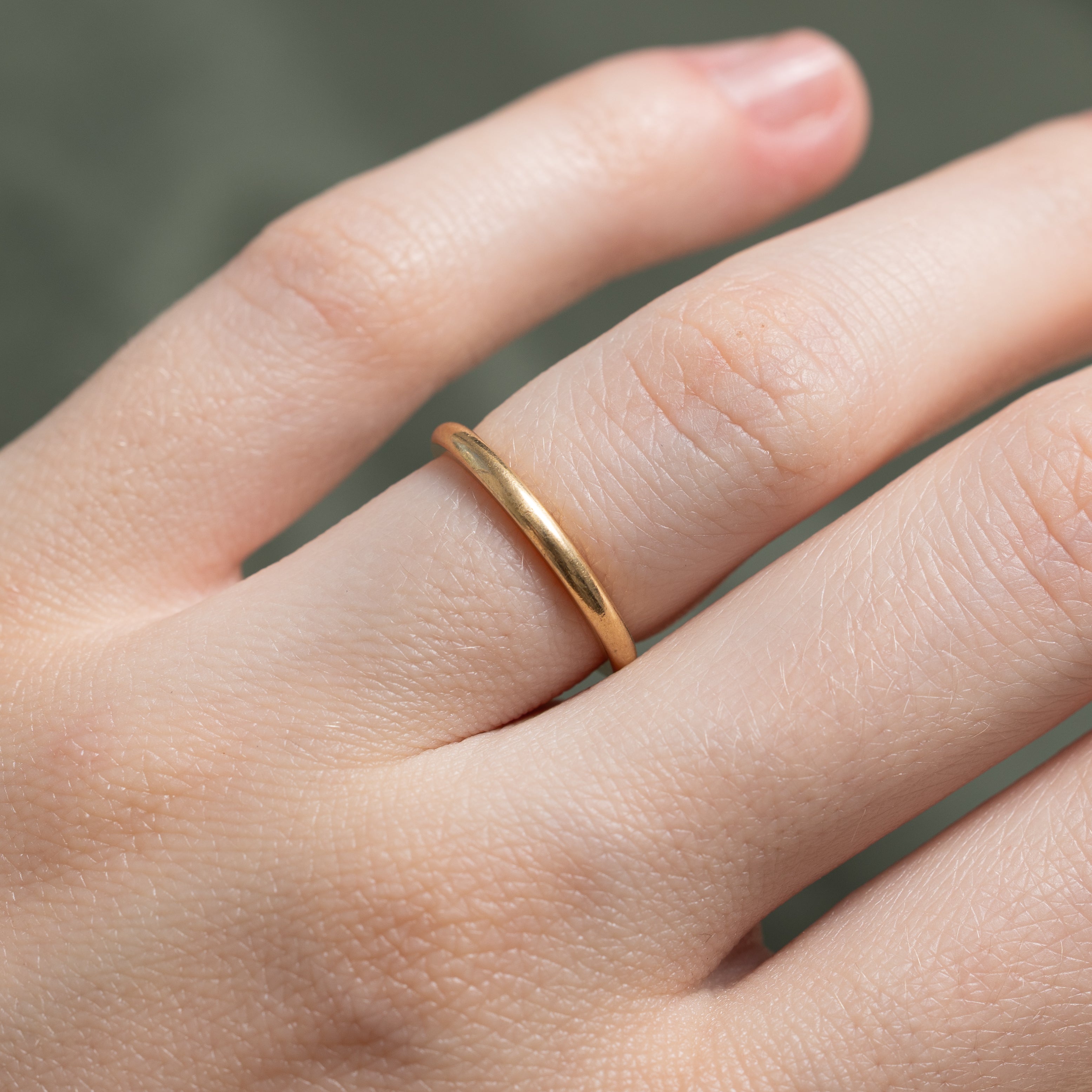 'Birks' 18k Yellow Gold Thin Band | 1.8mm | SZ 4.25