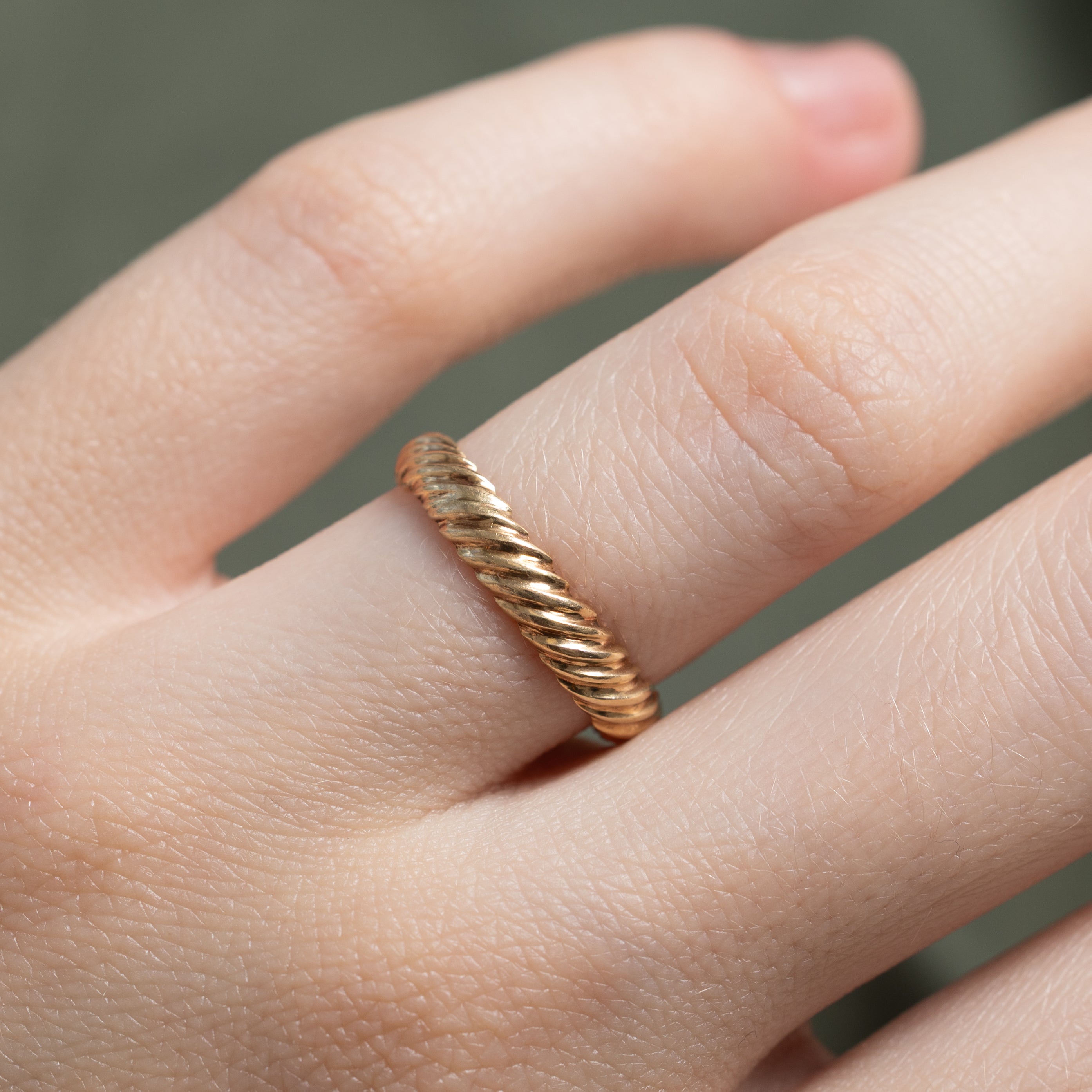Vintage Canadian 14k Croissant Band | 3.5mm | SZ 5.25