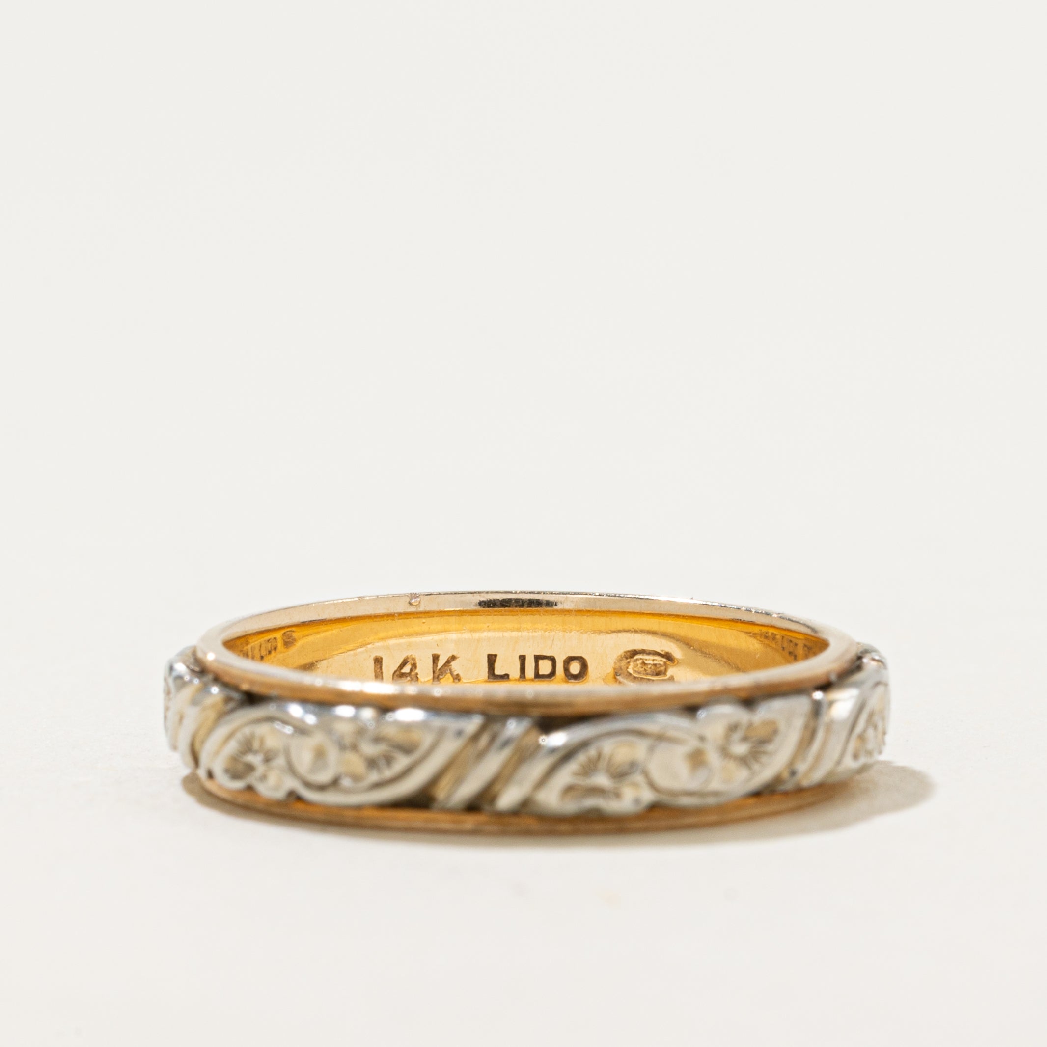 Bague vintage canadienne en or bicolore 14 carats, gravée de motifs floraux | 4 mm | Taille 5,5