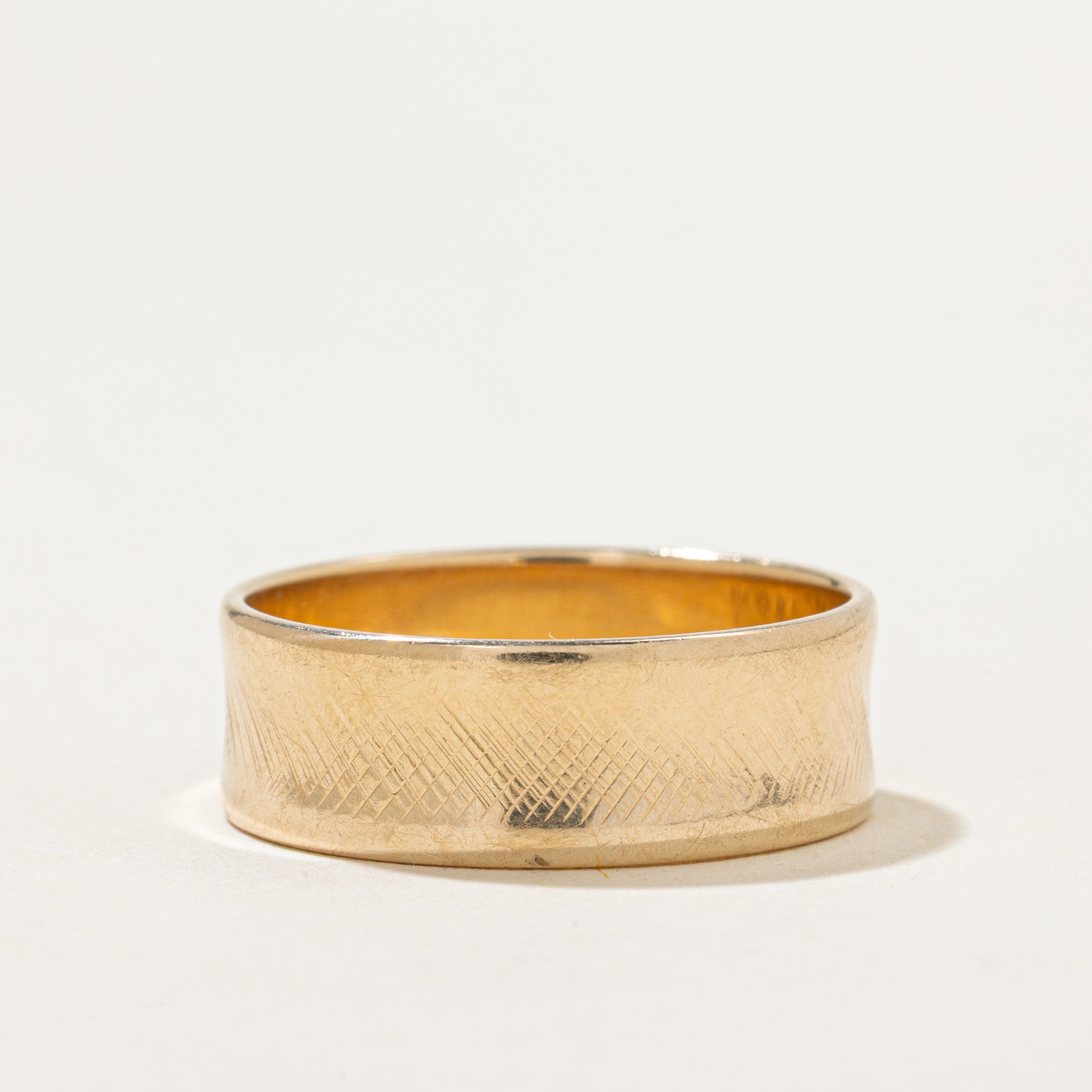 Alliance vintage canadienne en or 10 carats, incurvée et texturée | 7 mm | Taille 9