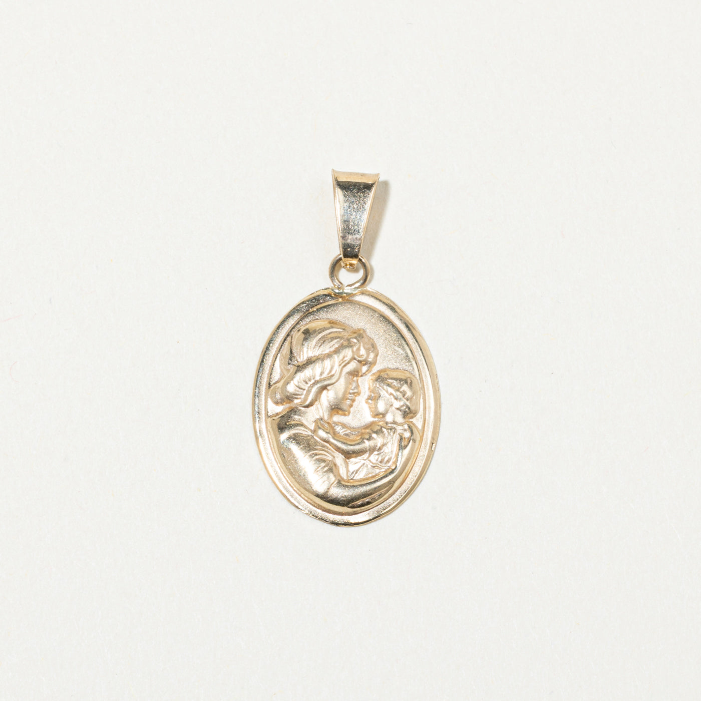 10k Yellow Gold Mother & Child Pendant