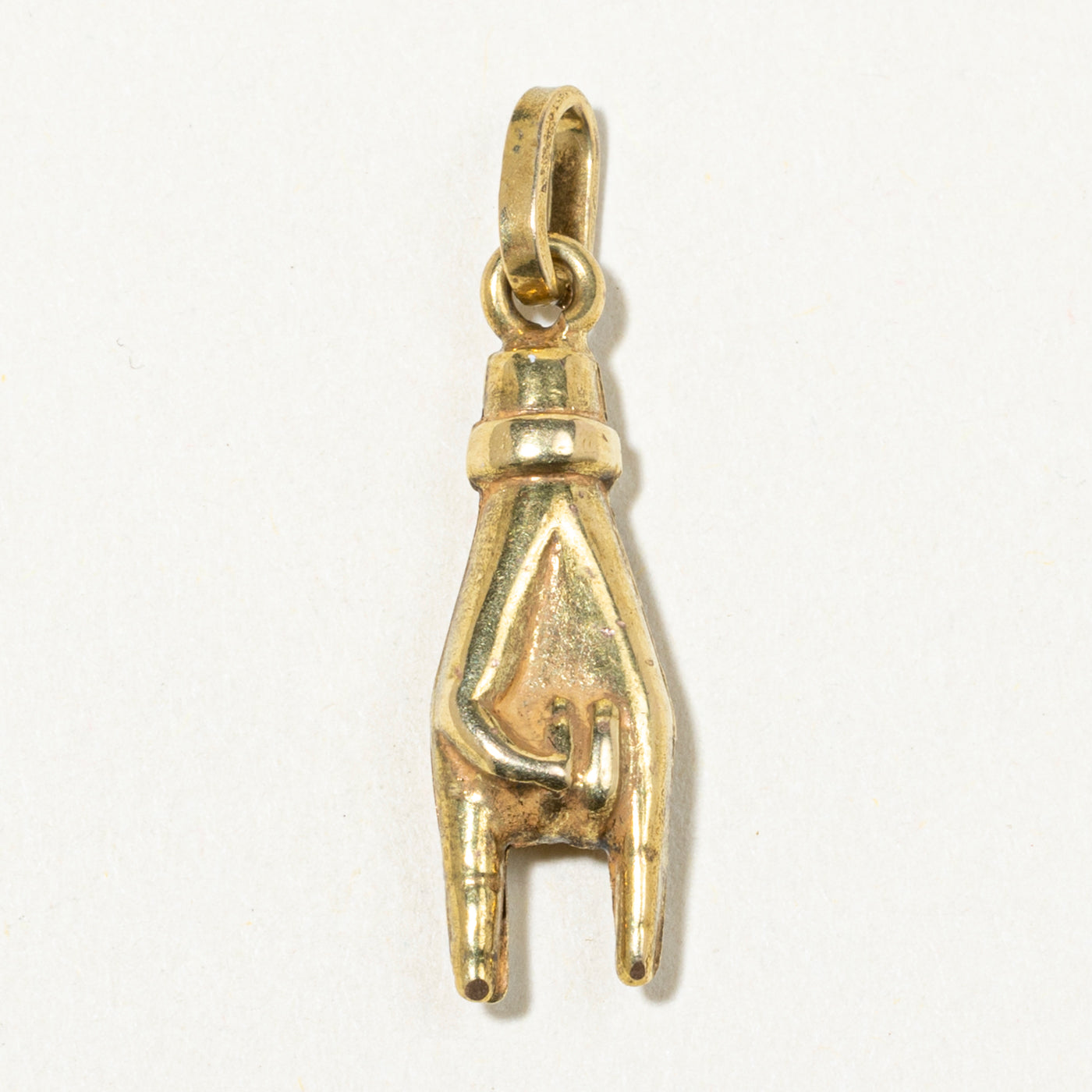 18k Yellow Gold Rock On Charm
