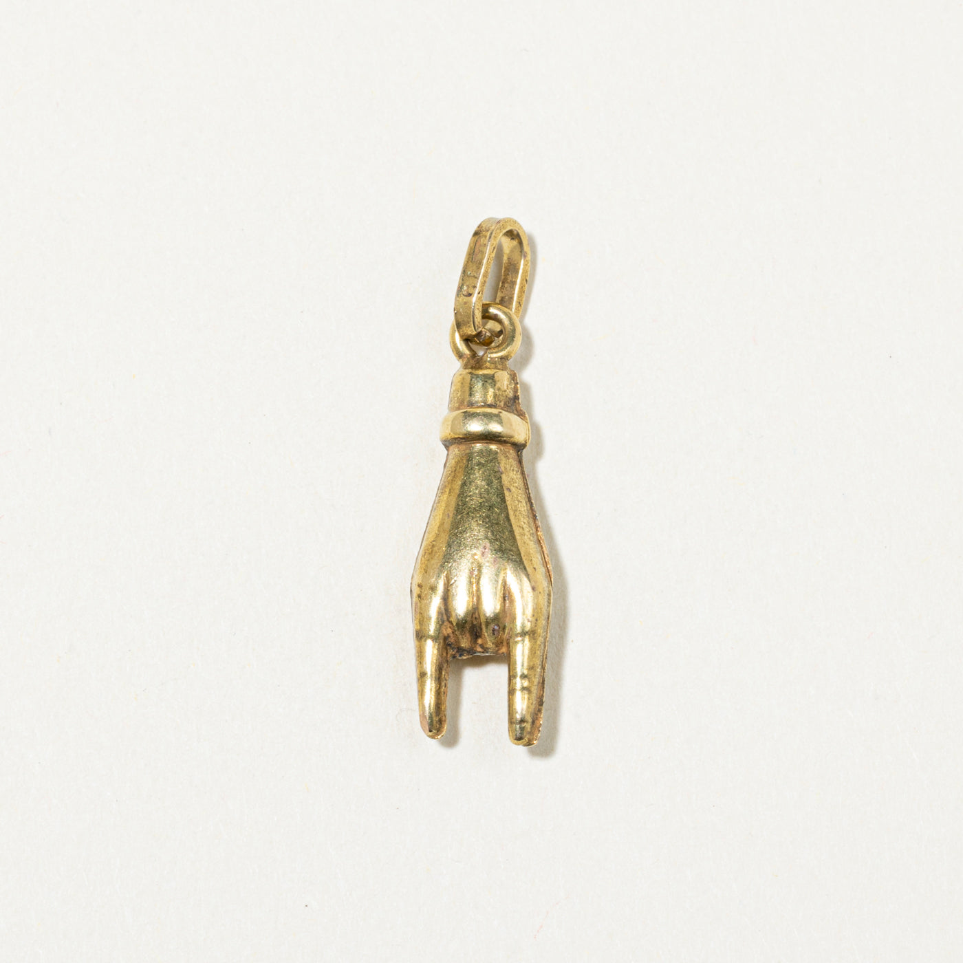 18k Yellow Gold Rock On Charm
