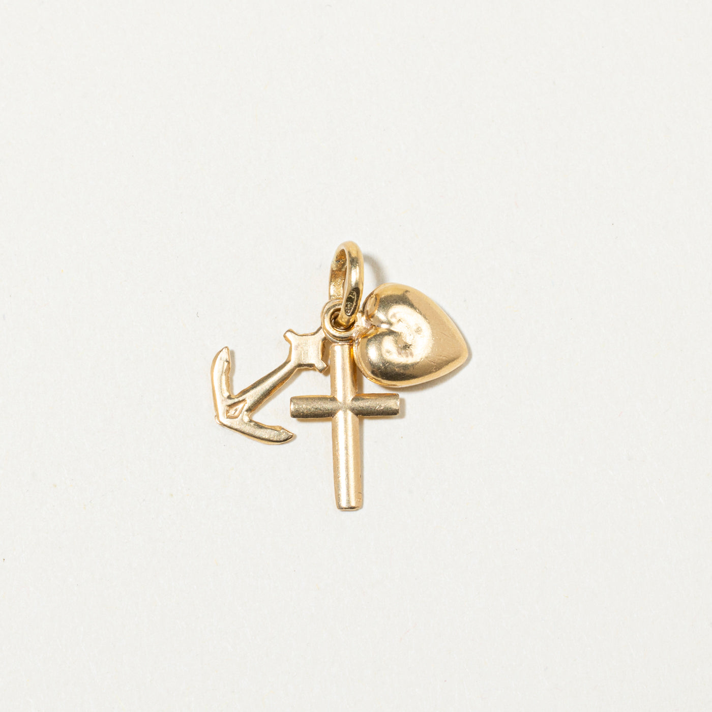 18k Yellow Gold Faith, Hope & Charity Charm
