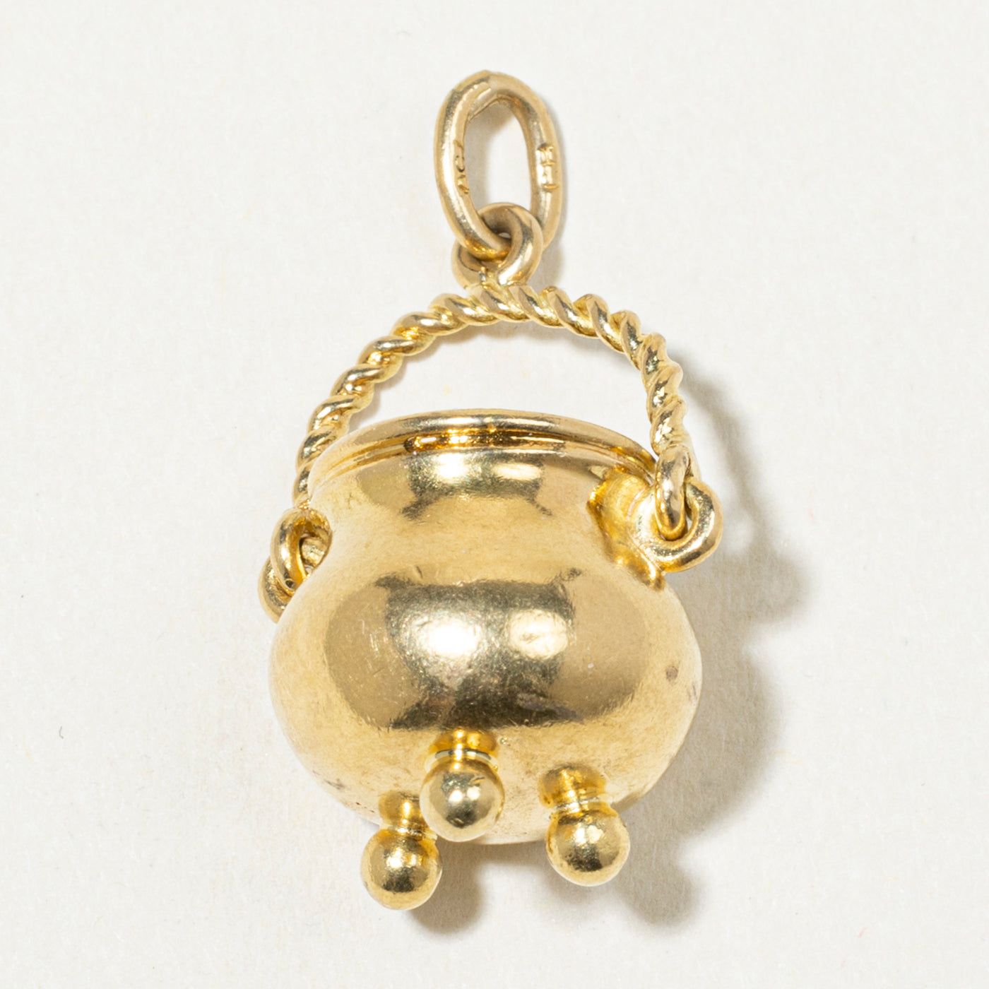 18k Yellow Gold Cauldron Charm