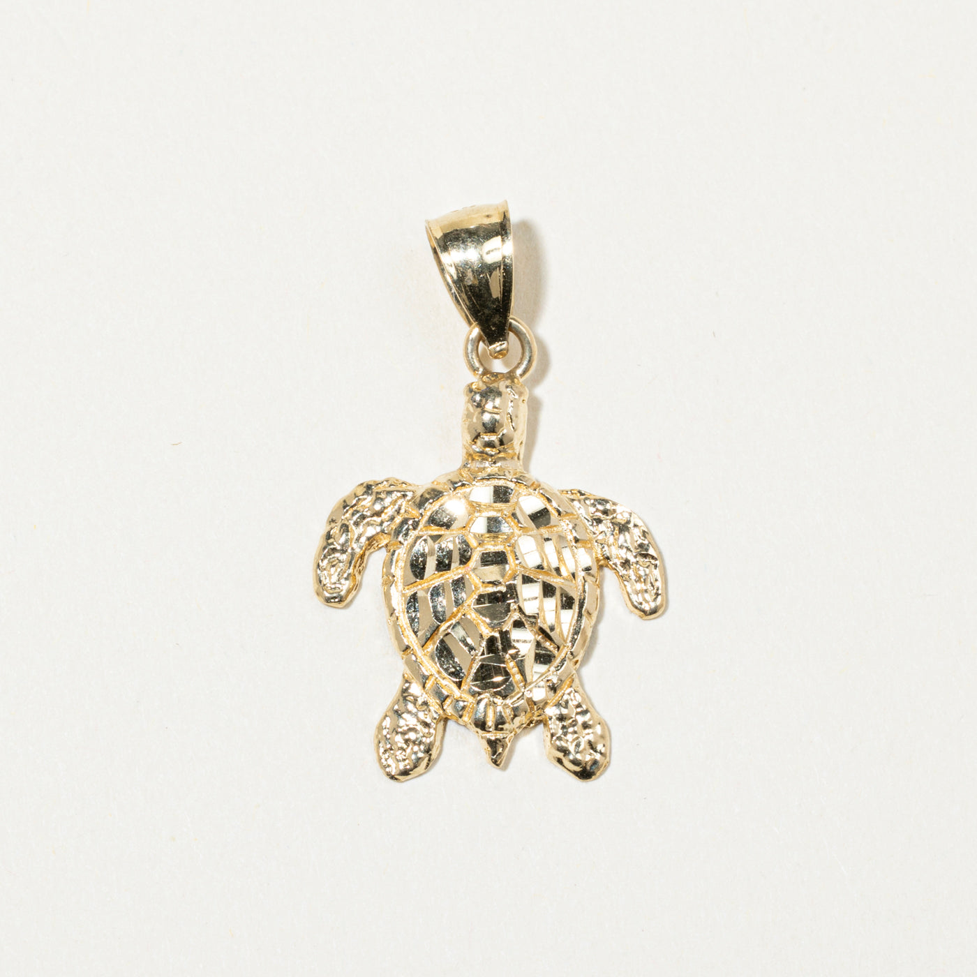 14k Yellow Gold Turtle Pendant