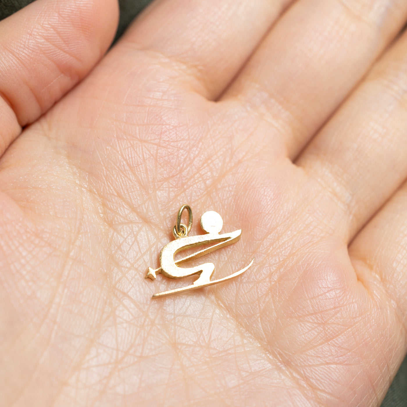 18k Yellow Gold Skier Charm