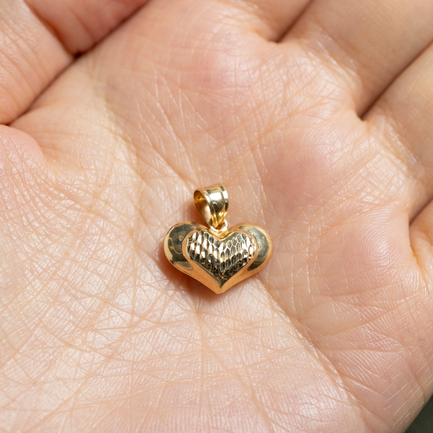 18k Yellow Gold Textured Puffed Heart Pendant
