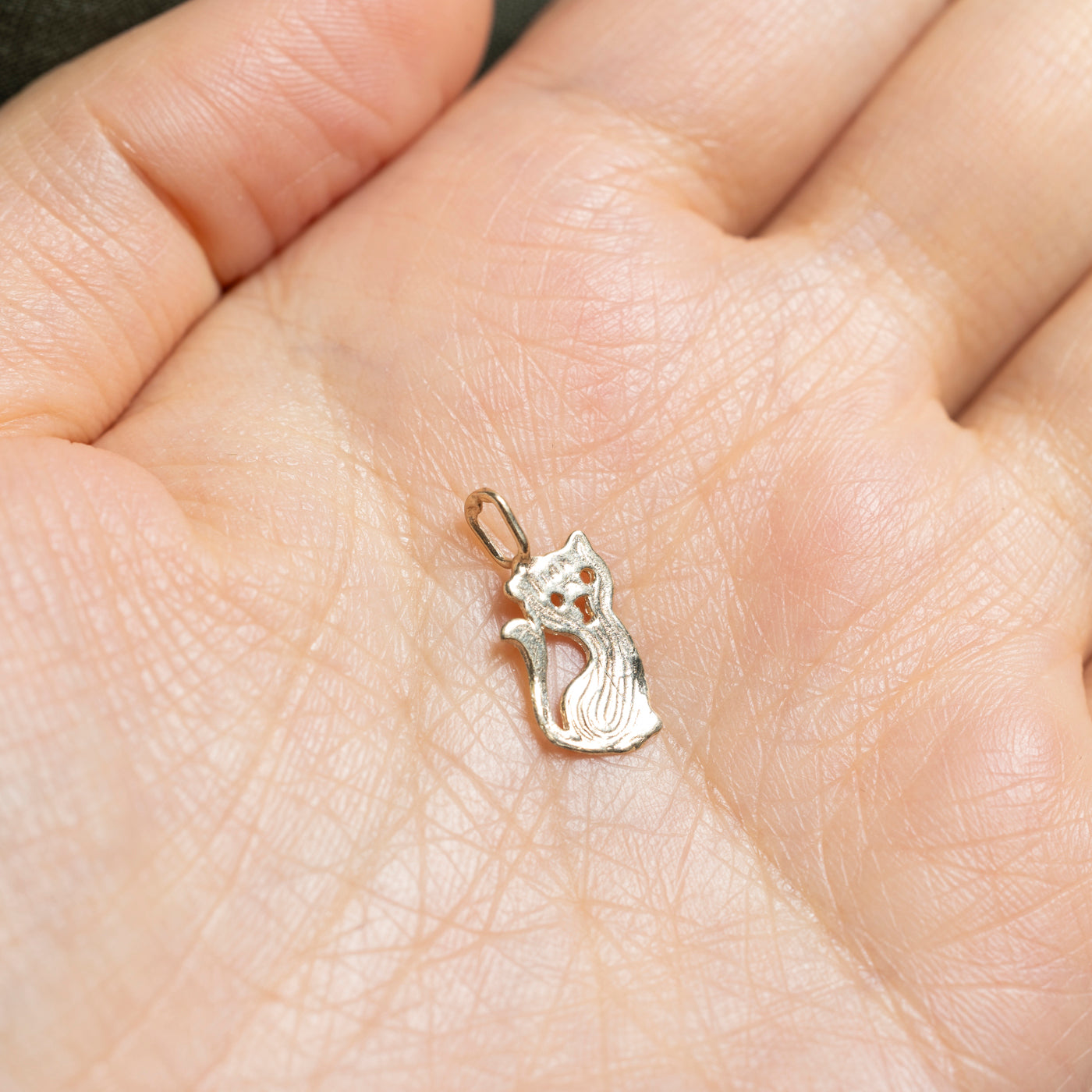 14k Yellow Gold Cat Charm