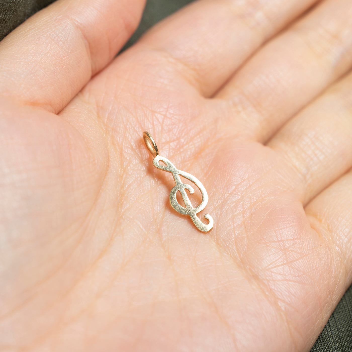 14k Yellow Gold Treble Clef Charm