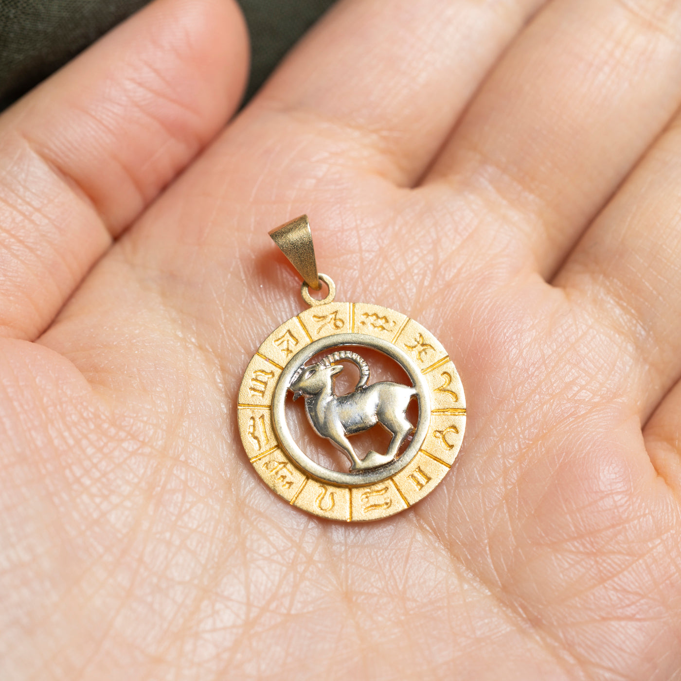14k Yellow Gold Aries Zodiac Pendant