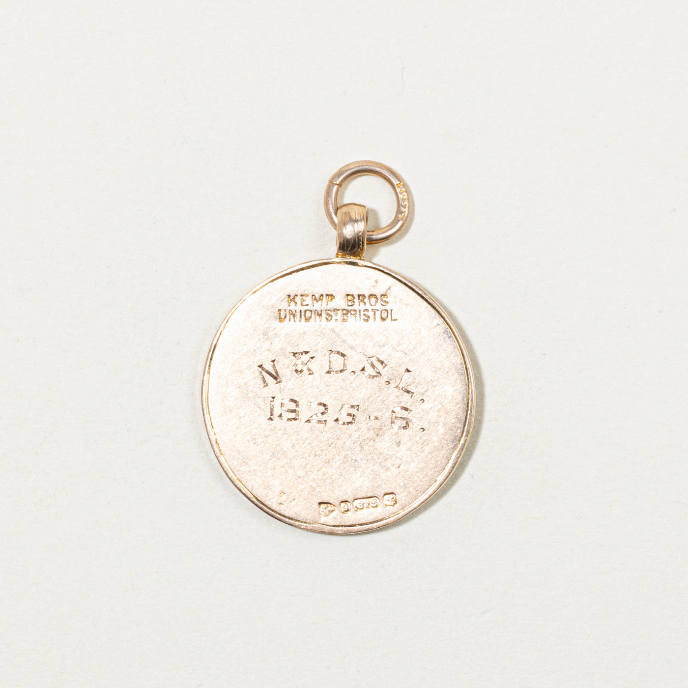 1925 Chester 'Kemp Bros' 9k Yellow Gold "LB" Initial Crest Charm