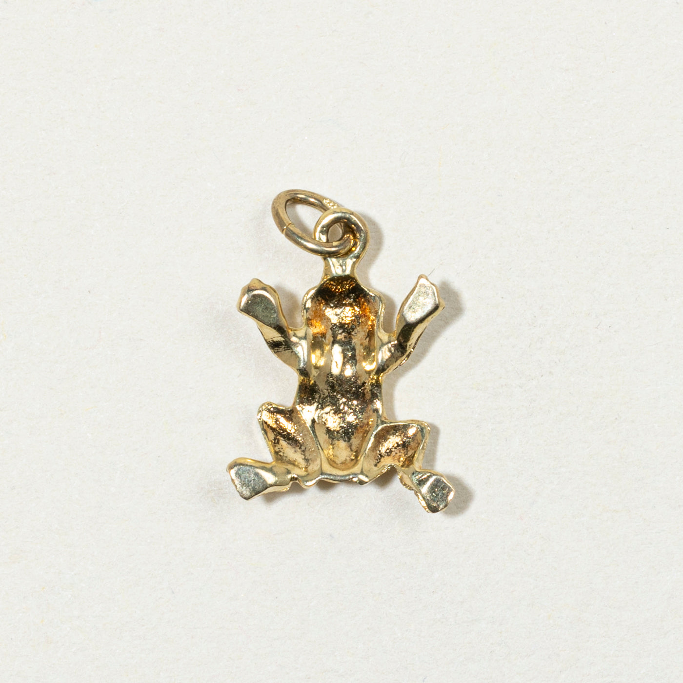 8k Yellow Gold Frog Charm