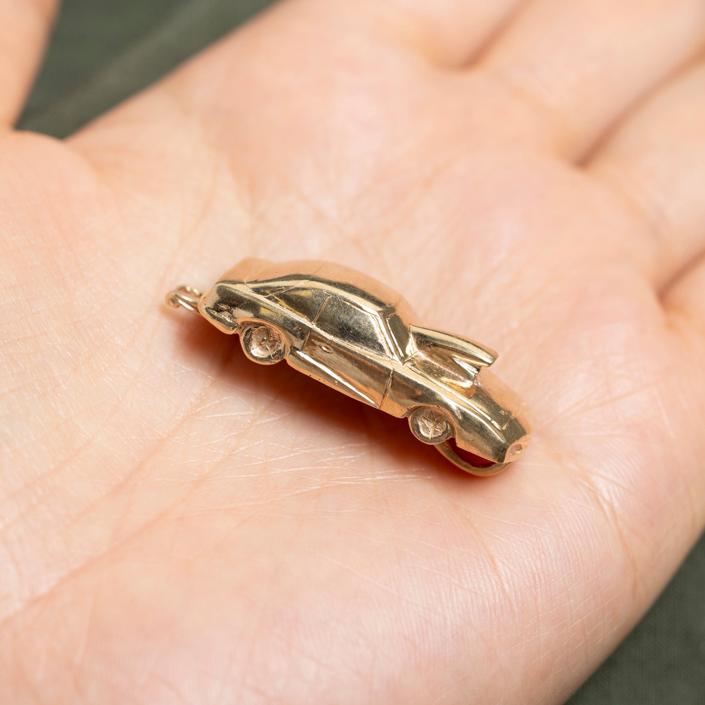 10k Yellow Gold Car Pendant
