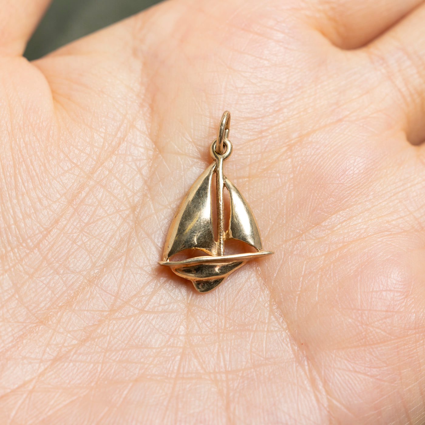 10k Yellow Gold Sailboat Charm