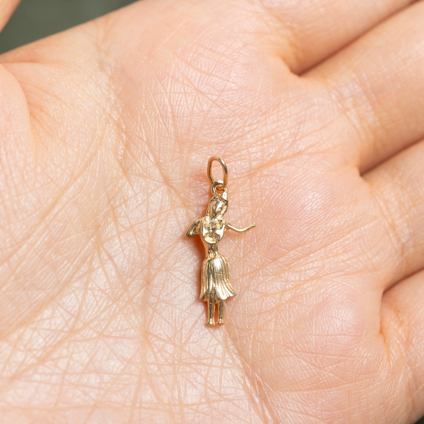 14k Yellow Gold Hula Dancer Charm