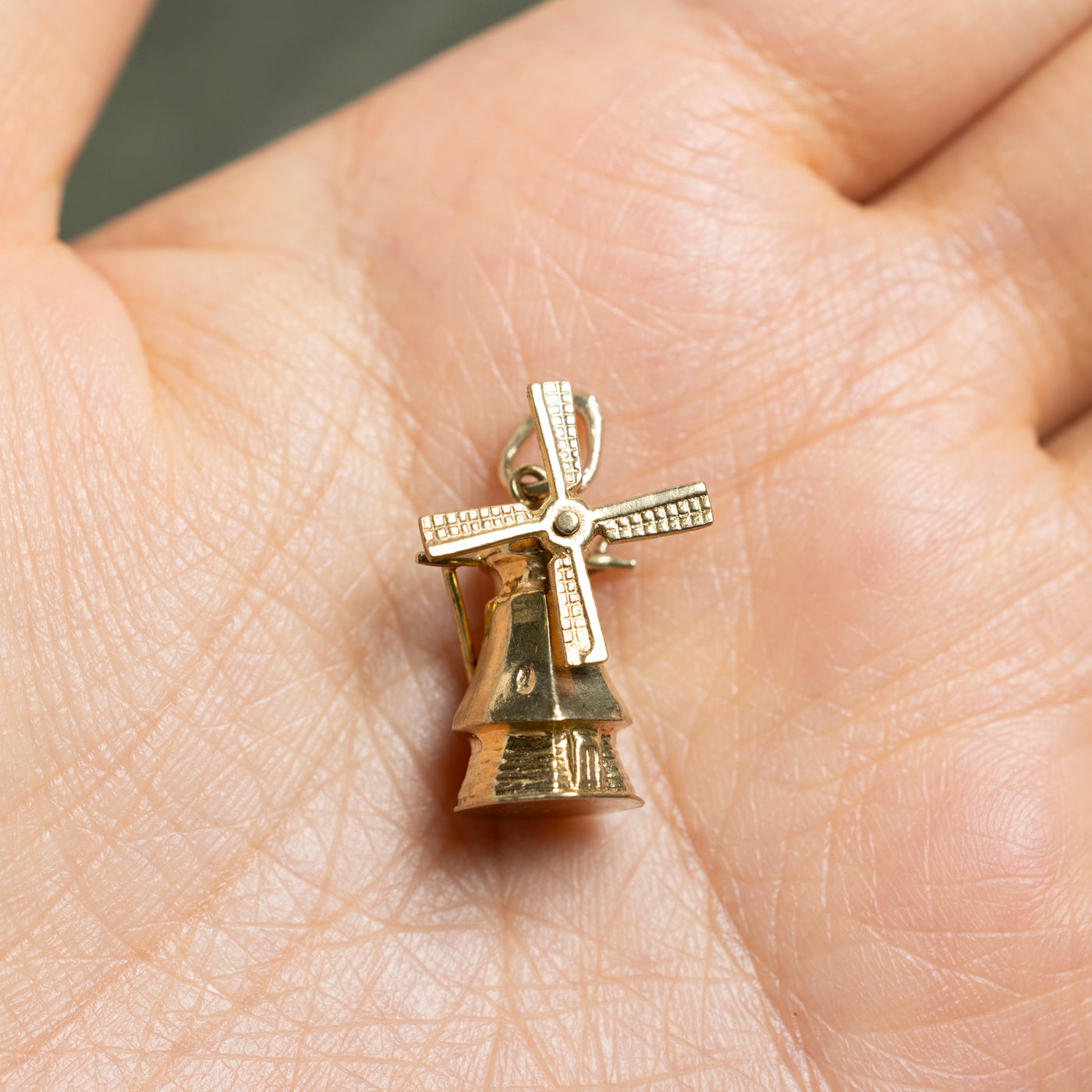 8k Yellow Gold Windmill Charm