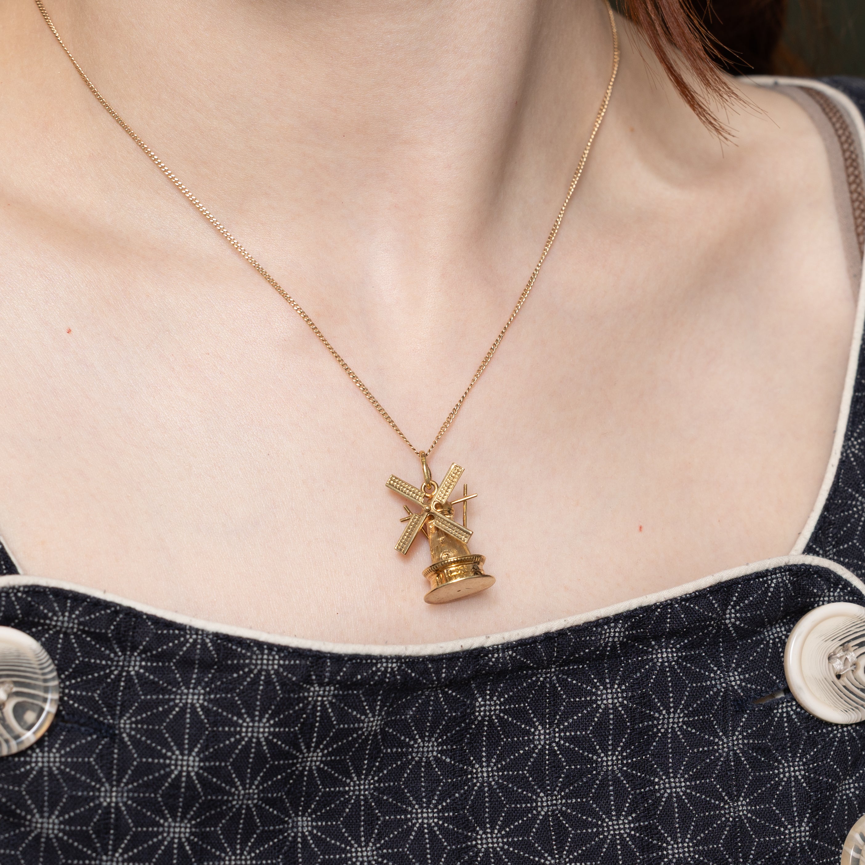 Dutch Hallmarked 14k Yellow Gold Windmill Charm