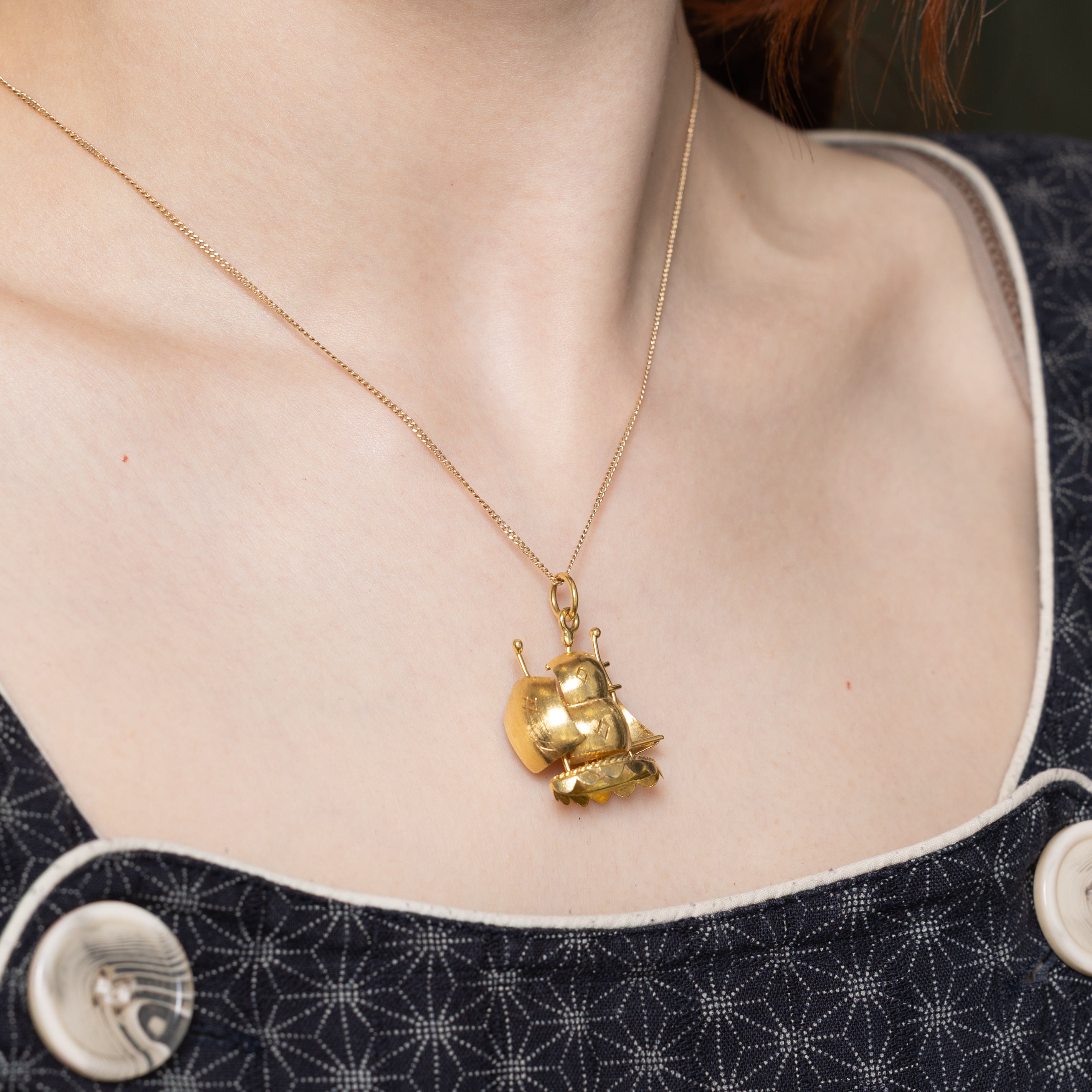 18k Yellow Gold Ship Charm