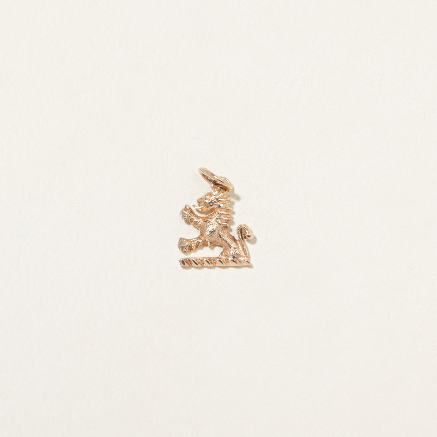 10k Yellow Gold Sejant-Rampant Lion Charm