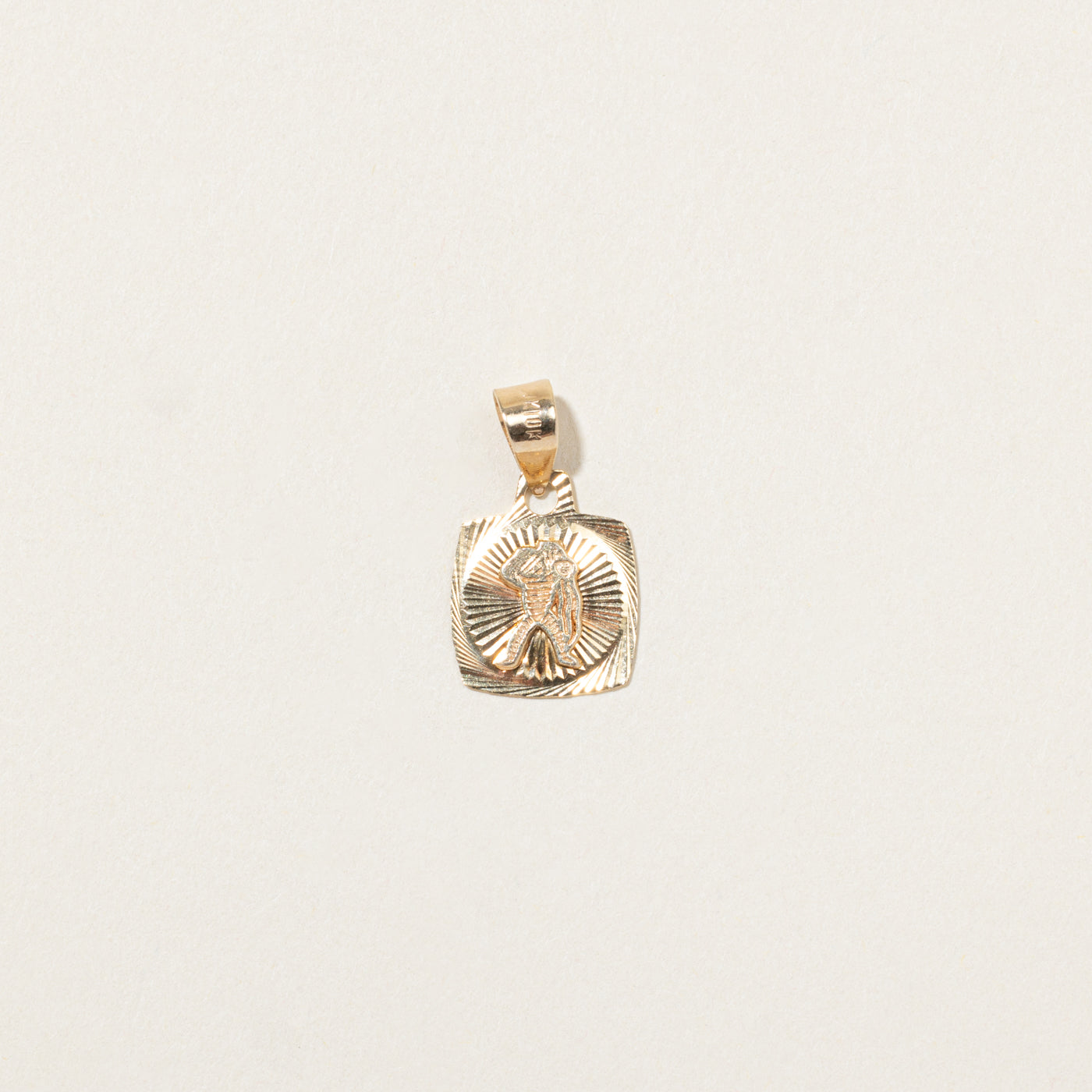 10k Yellow Gold Aquarius Zodiac Pendant