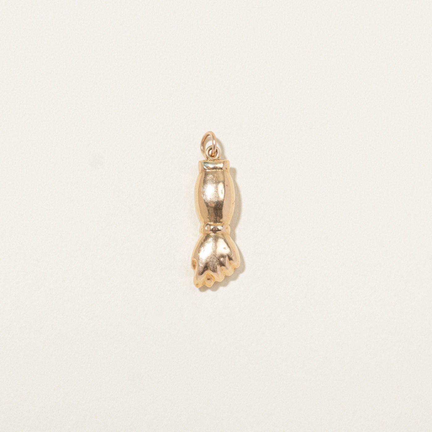 18k Yellow Gold Figa Hand Charm