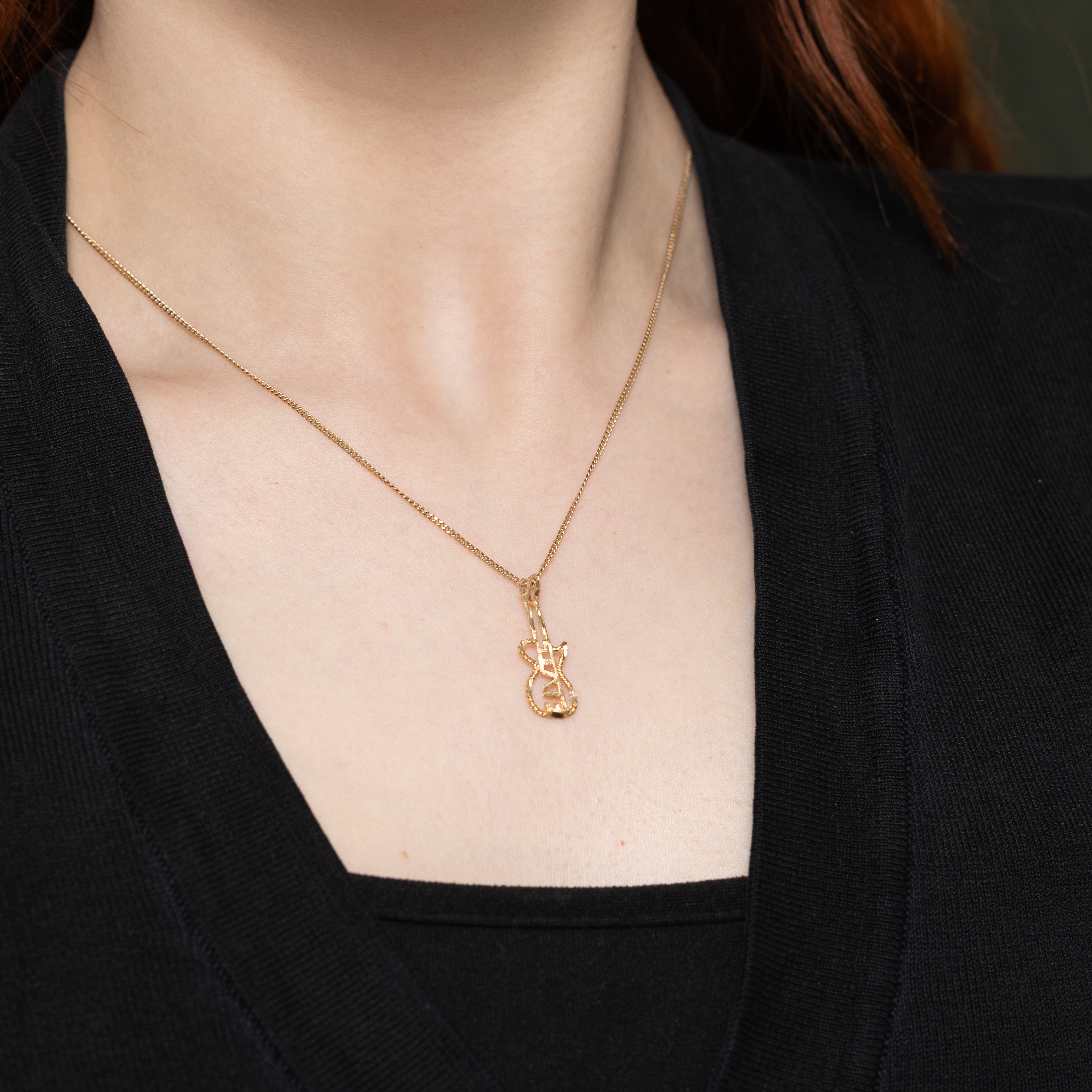 10k Yellow Gold "Elvis" Guitar Charm