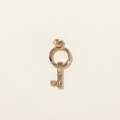 10k Yellow Gold Textured Key Charm