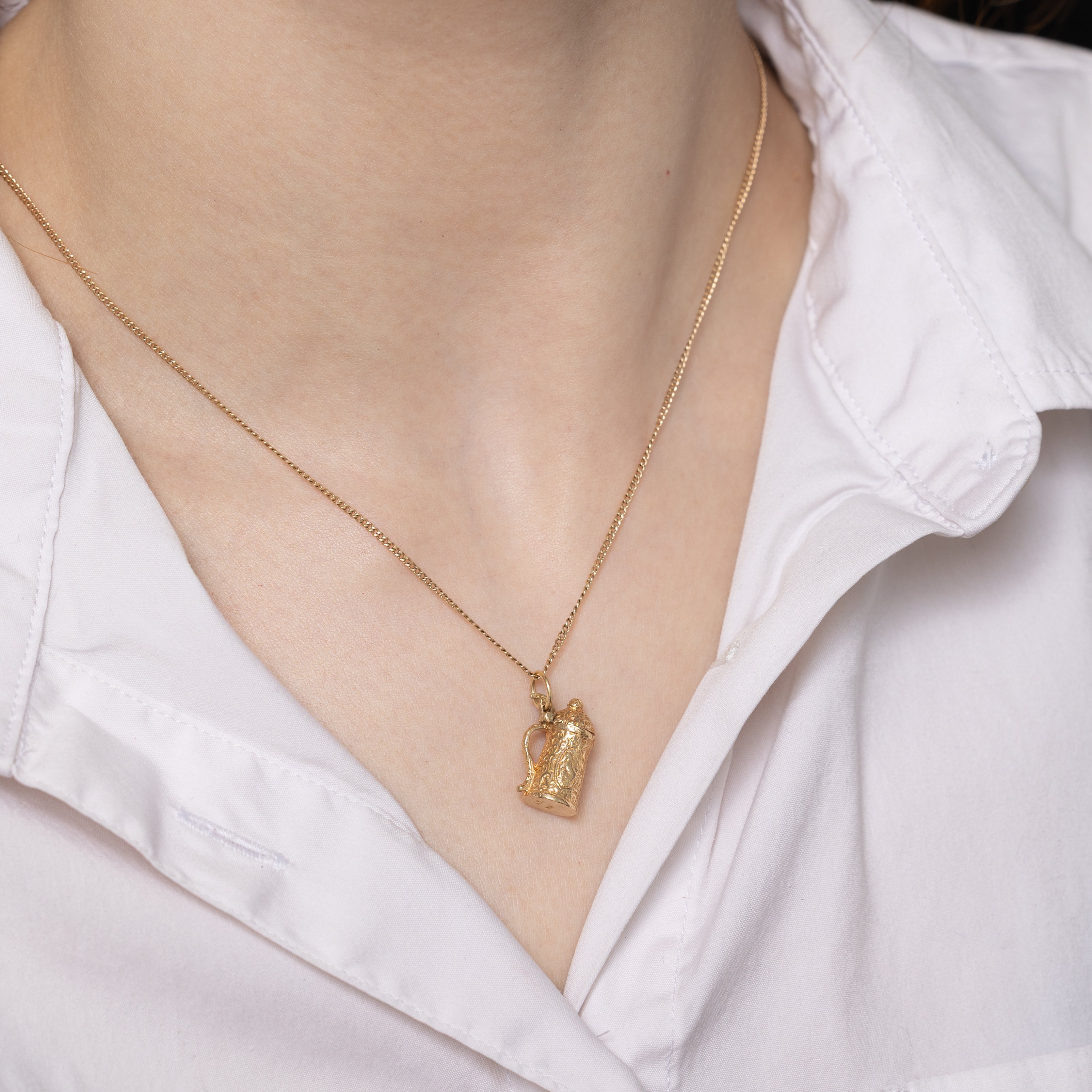 14k Yellow Gold Textured Beer Stein Charm