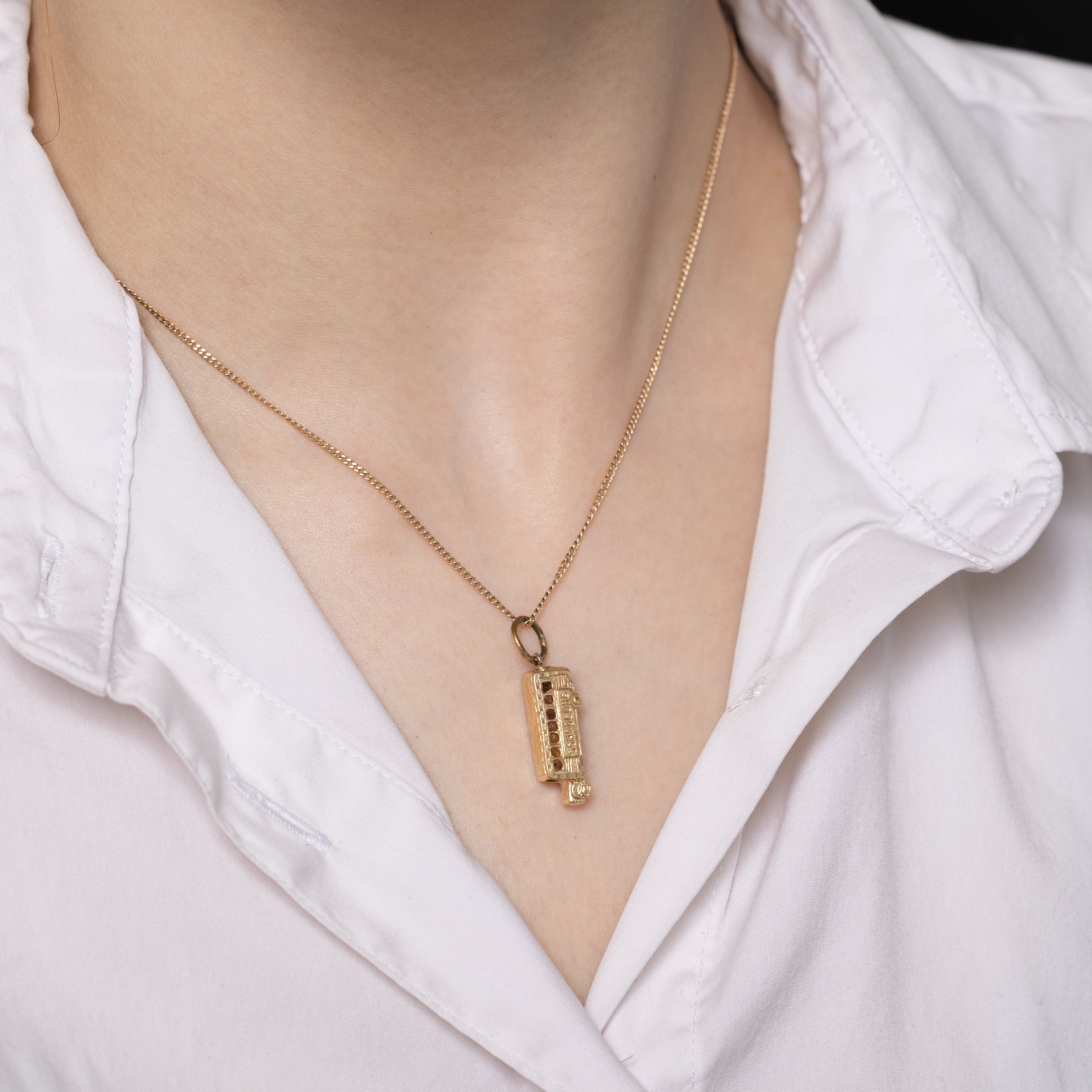 10k Yellow Gold School Bus Charm