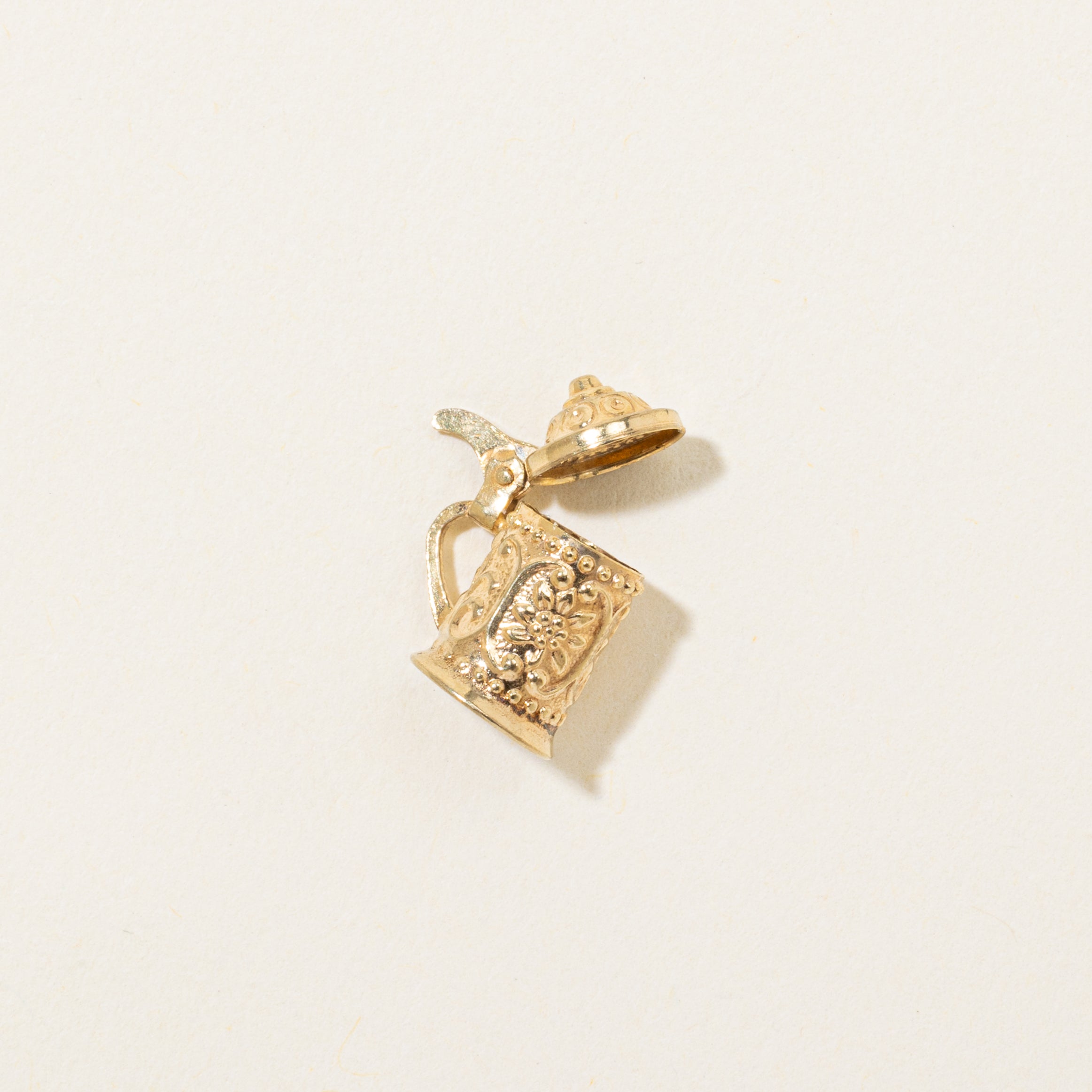 9k Yellow Gold Beer Stein Pendant