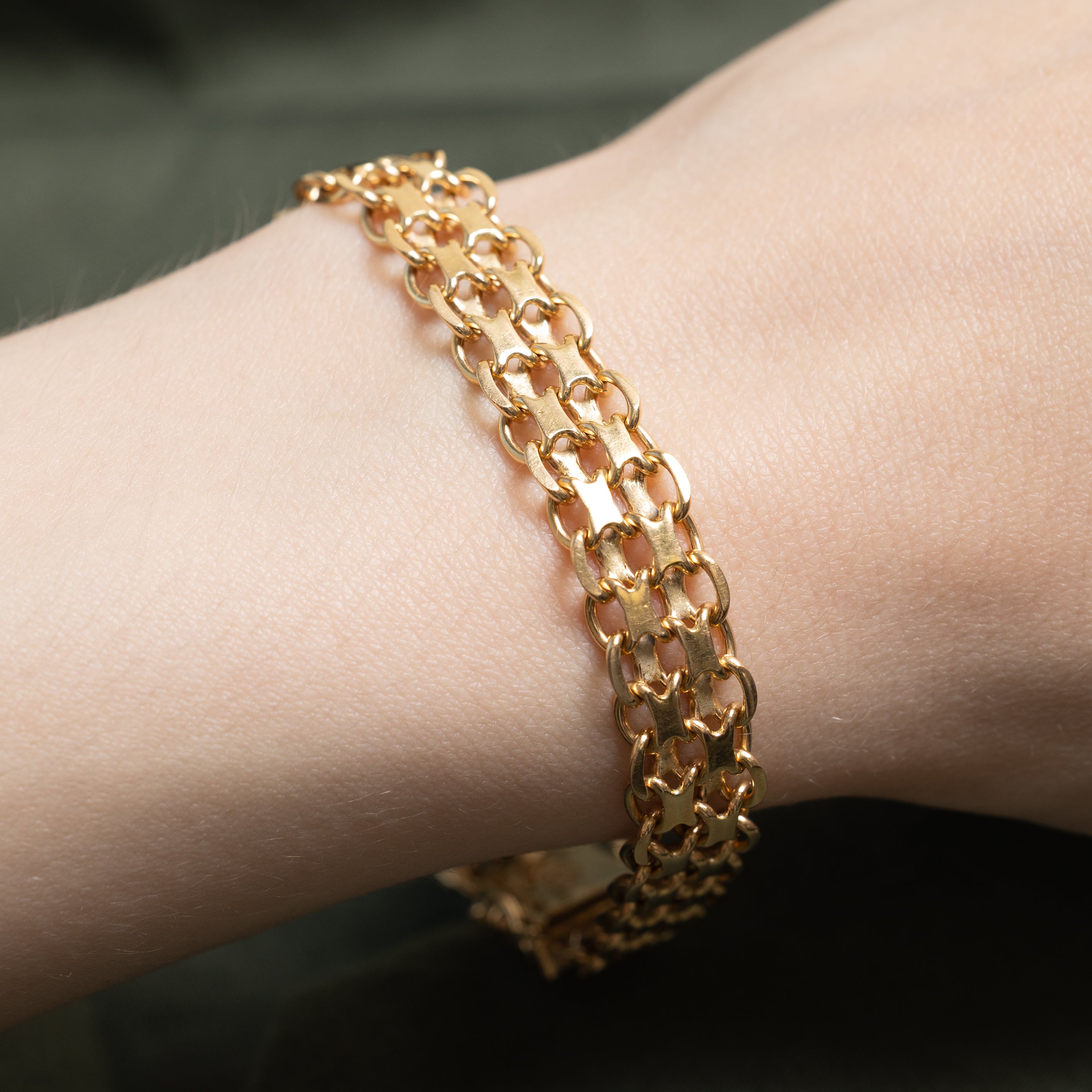 18k Yellow Gold Bismarck Chain Bracelet | 8"