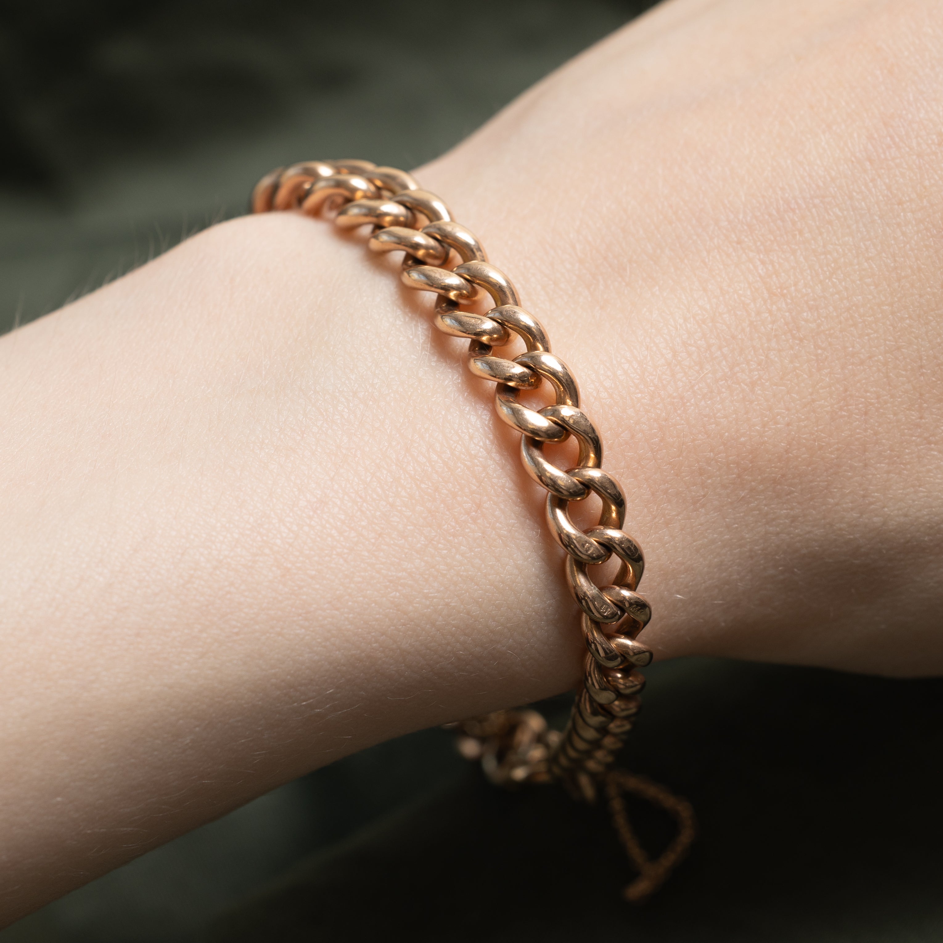 9k Rose Gold Curb Link Bracelet | 8"