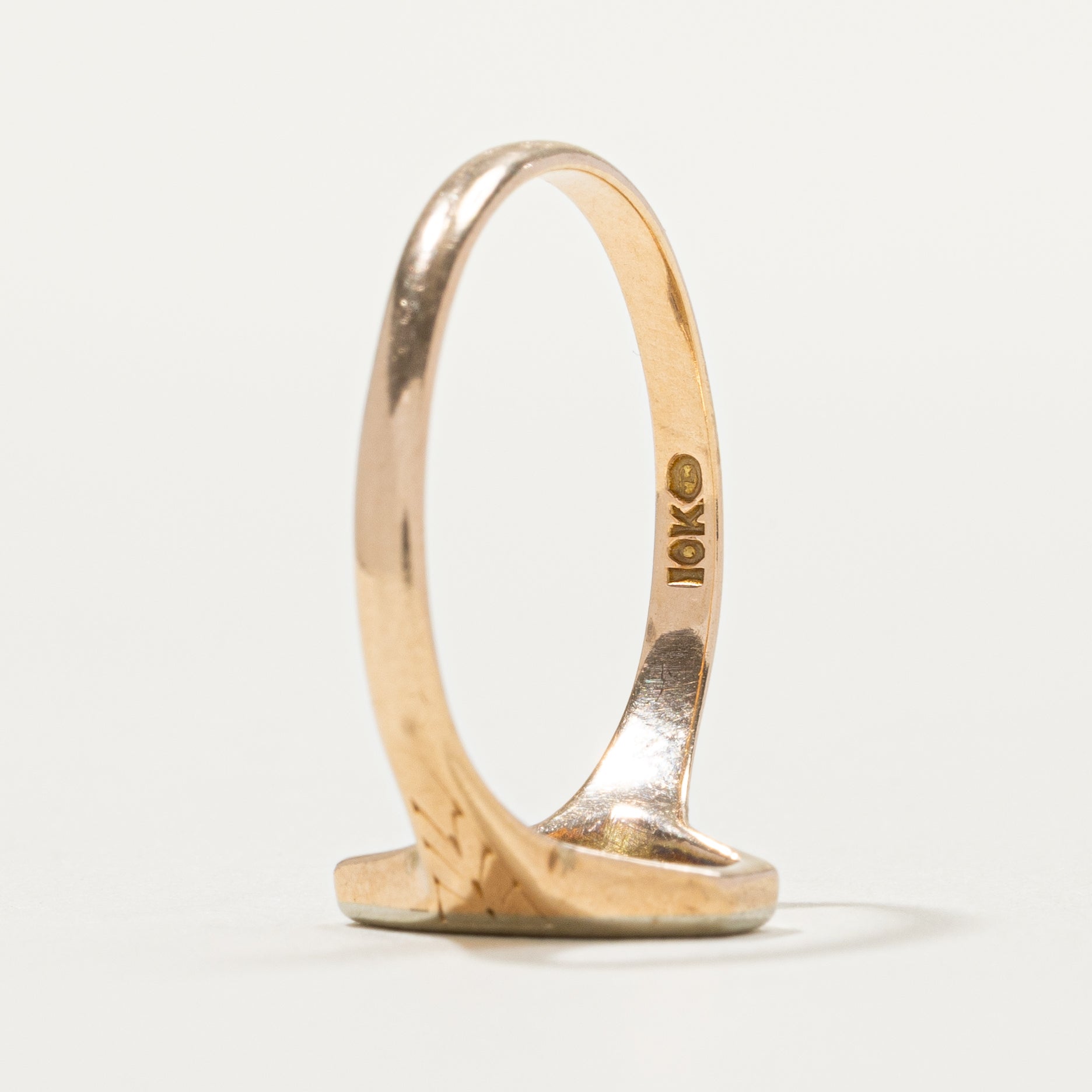 10k Two Tone Initial Signet Ring | SZ 7.75