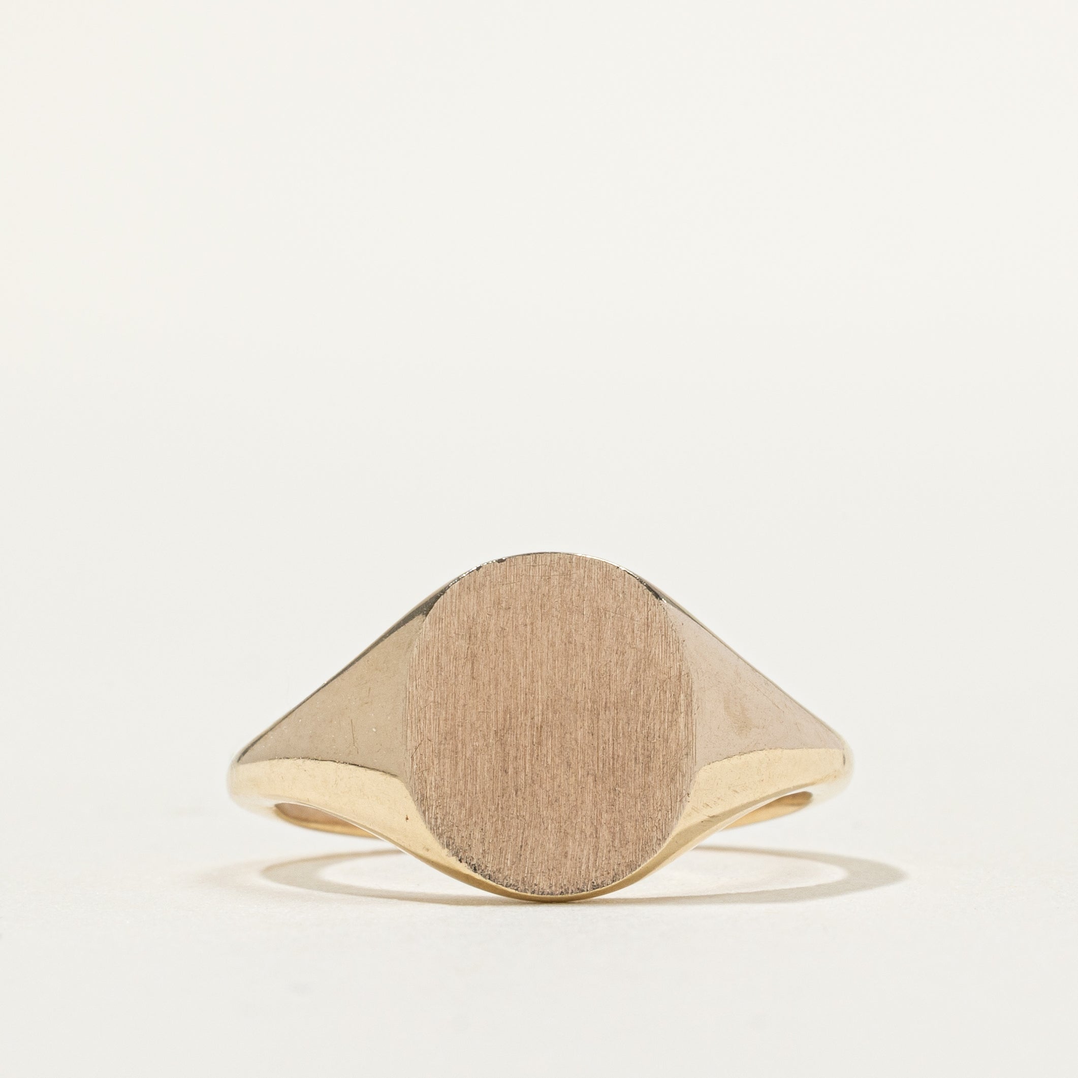 10k Yellow Gold Plain Signet Ring | SZ 5.75