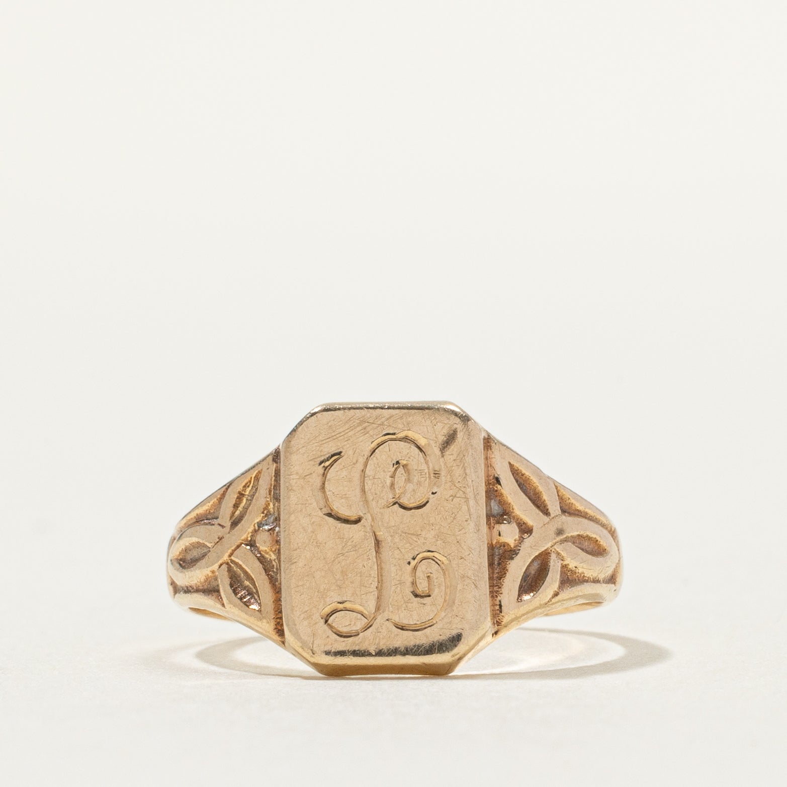 10k Yellow Gold "L" Initial Signet Ring | SZ 3.25