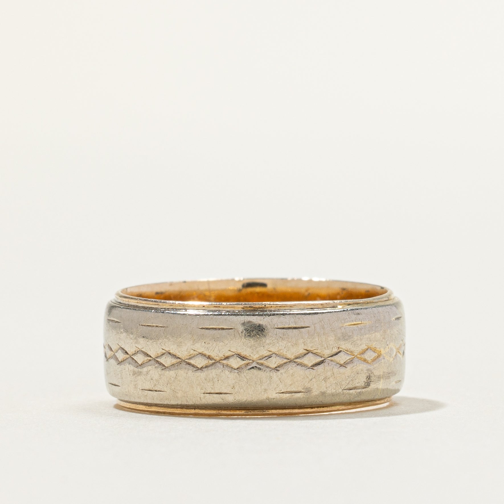 10k Two Tone Gold Textured Band | 6.7mm | SZ 4.75