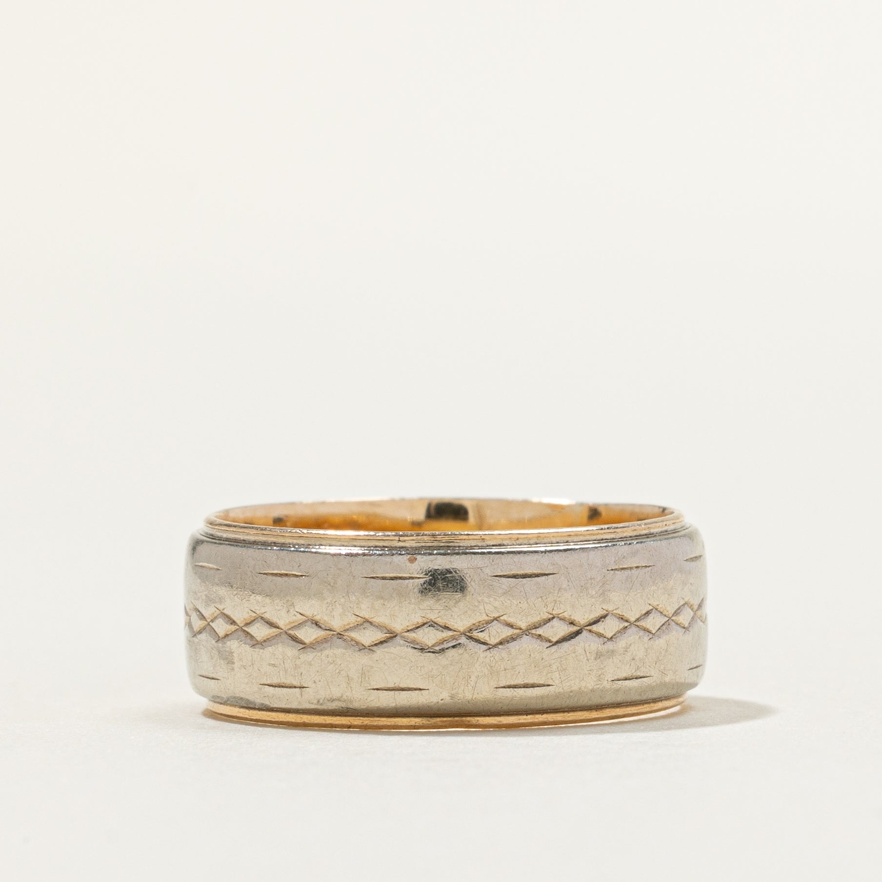 10k Two Tone Gold Textured Band | 6.7mm | SZ 4.75
