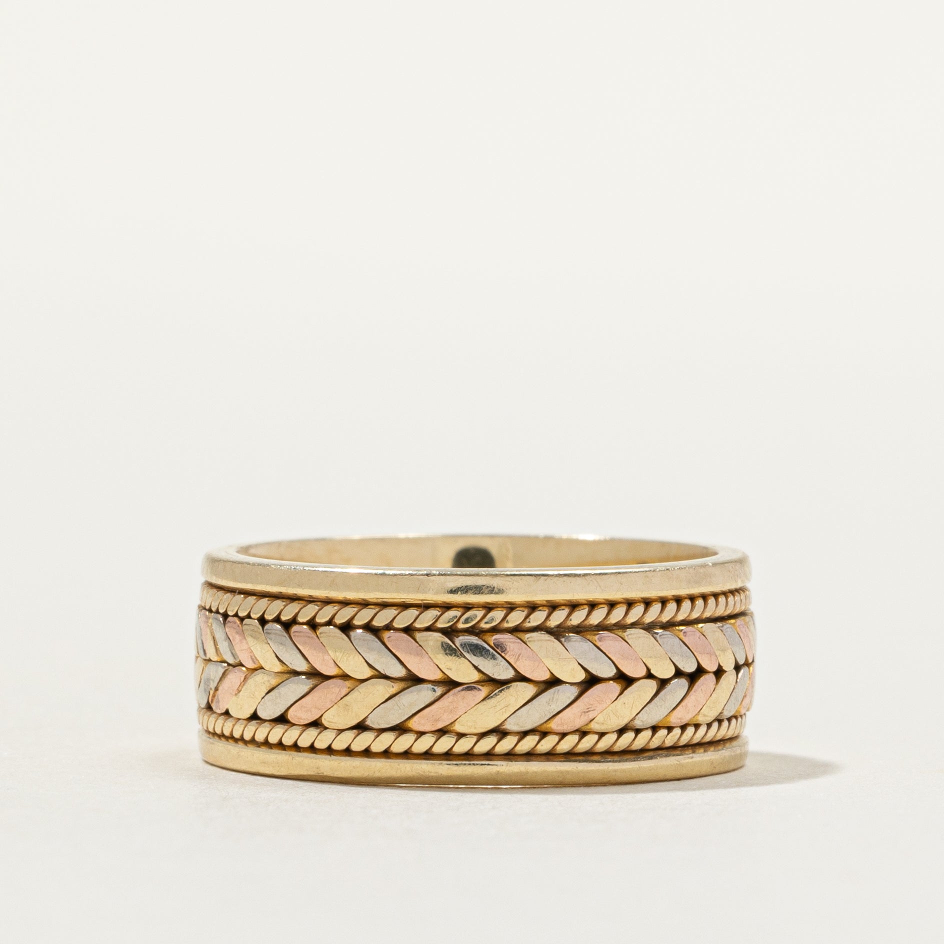 14k Yellow Gold Woven Design Band | 7.32mm | SZ 5.5