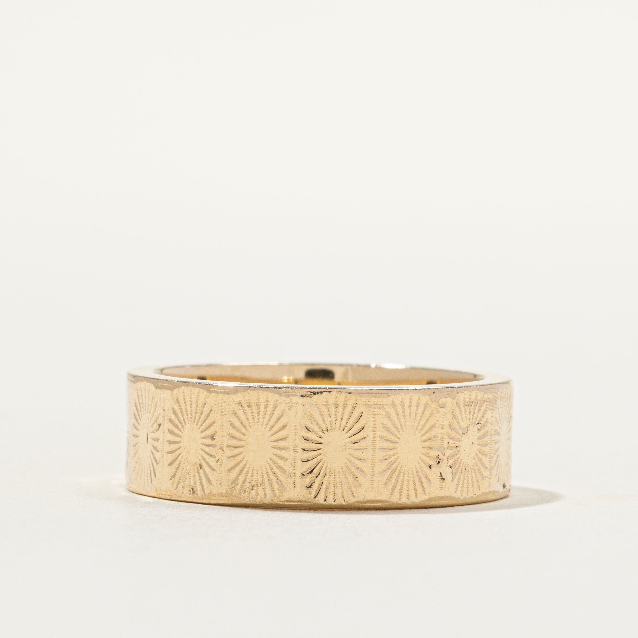 14k Yellow Gold Textured Band | 7.2mm | SZ 9.25