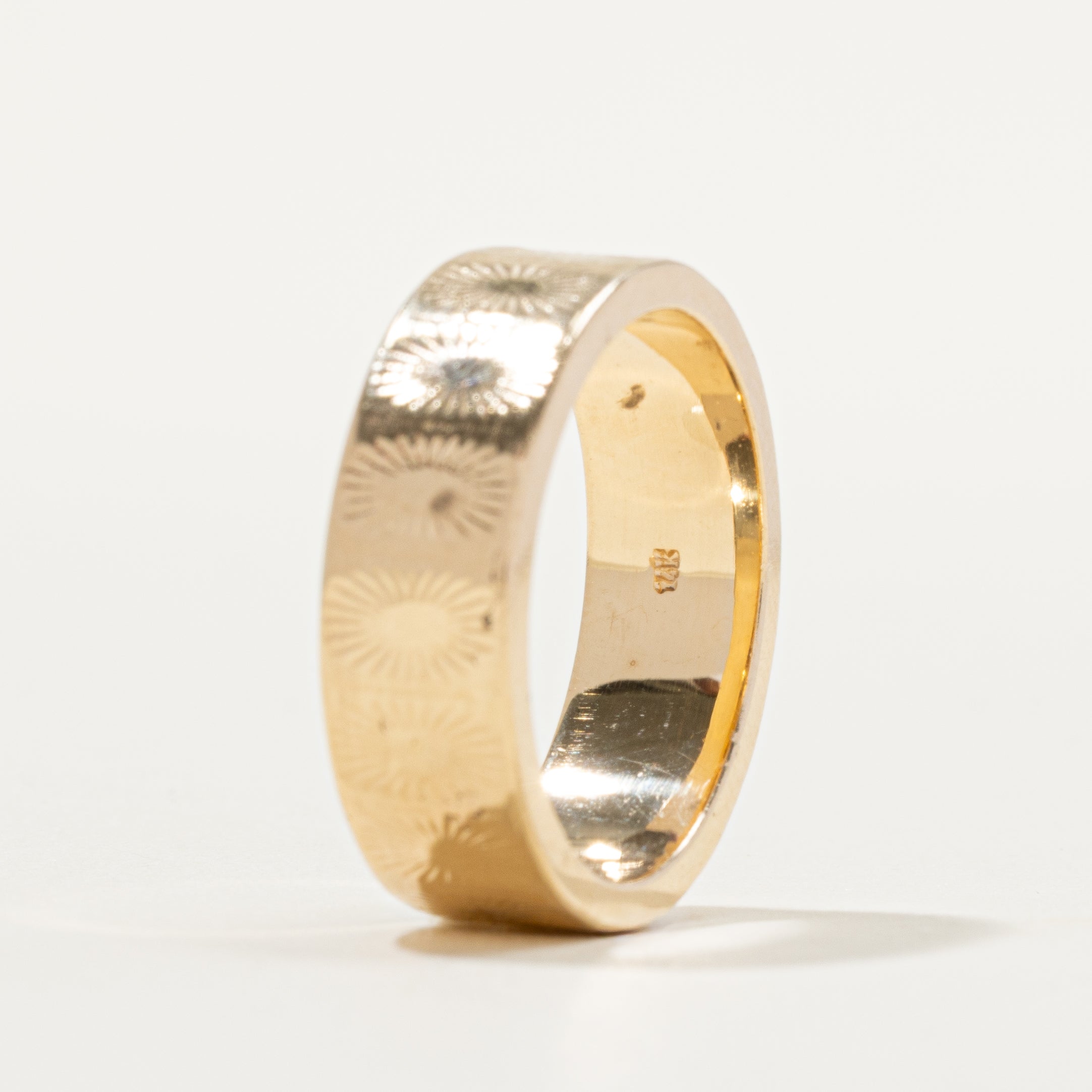 14k Yellow Gold Textured Band | 7.2mm | SZ 9.25