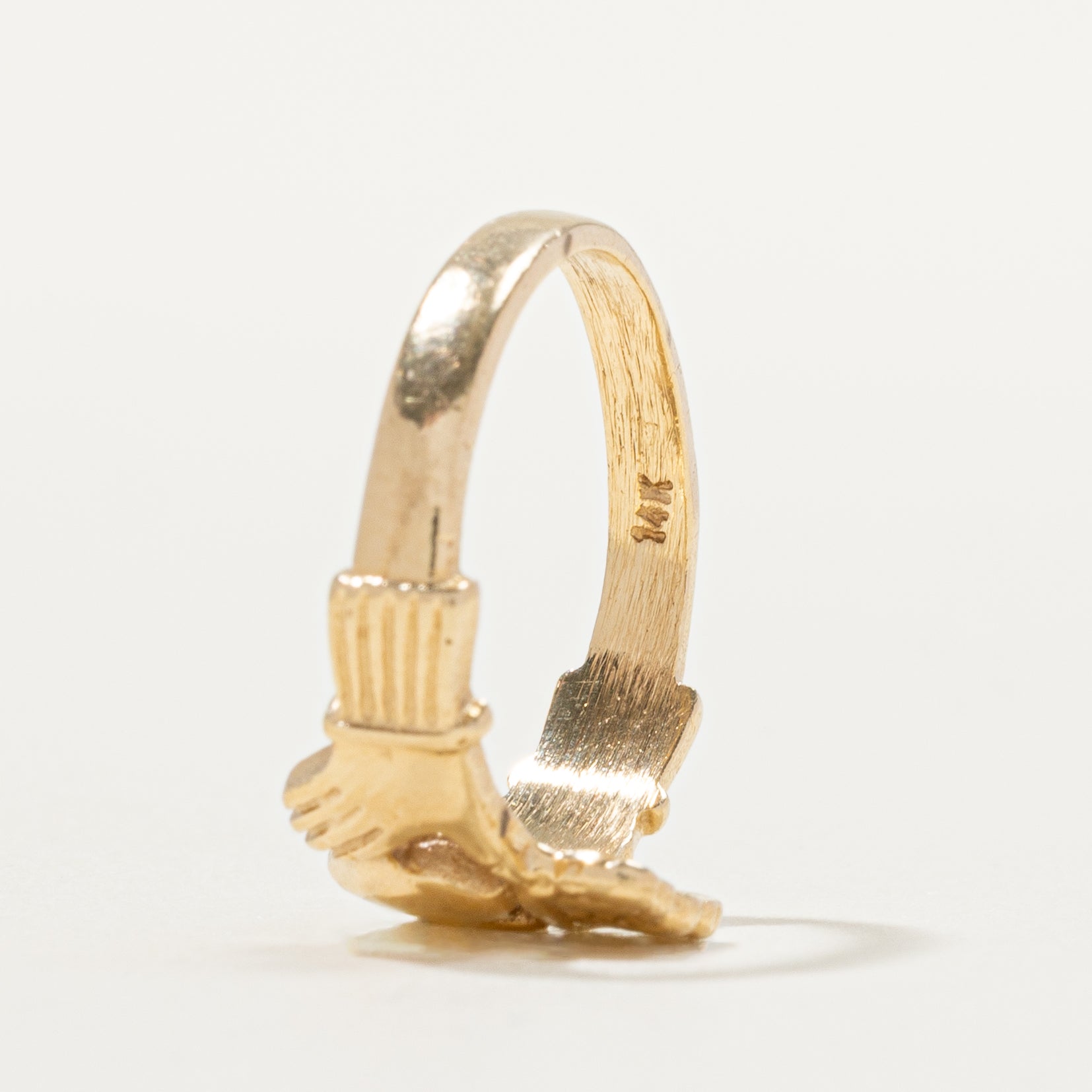 14k Yellow Gold Claddagh Ring | SZ 5.25