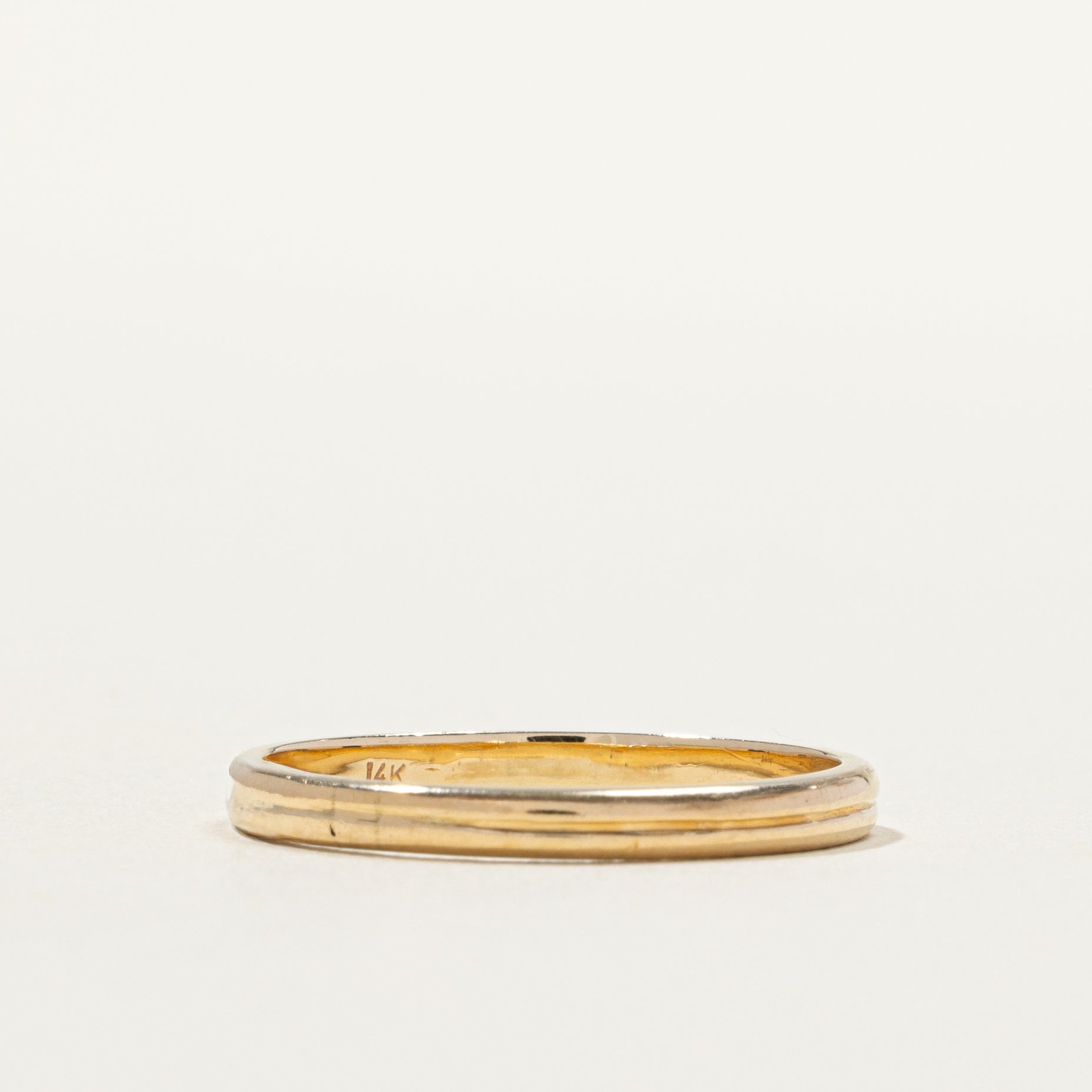 Alliance fine rainurée en or jaune 14 carats | 2,17 mm | Taille 5,75