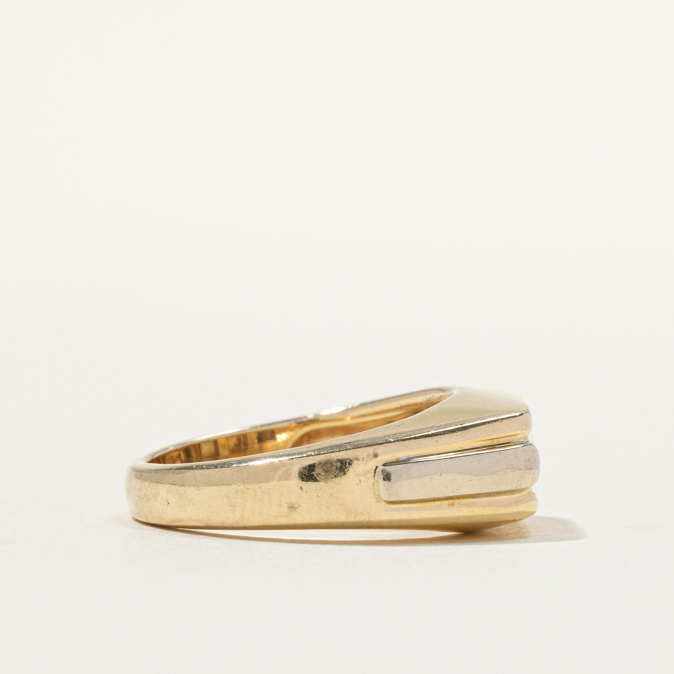 Bague chevalière rainurée en or jaune 14 carats | Taille 7,75