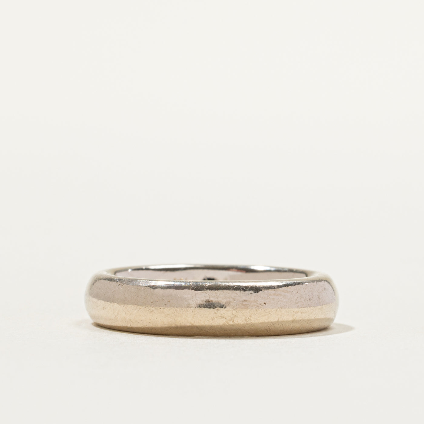 14k White Gold Plain Band | 4.48mm | SZ 5.5